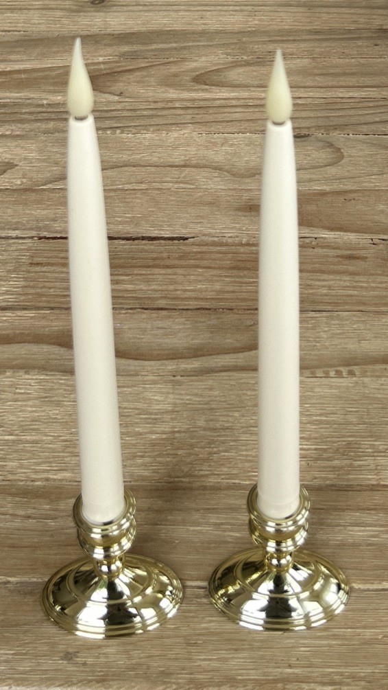 Frontgate (2) Battery Brass Base Cordless Taper Window Flicker Candles Holiday