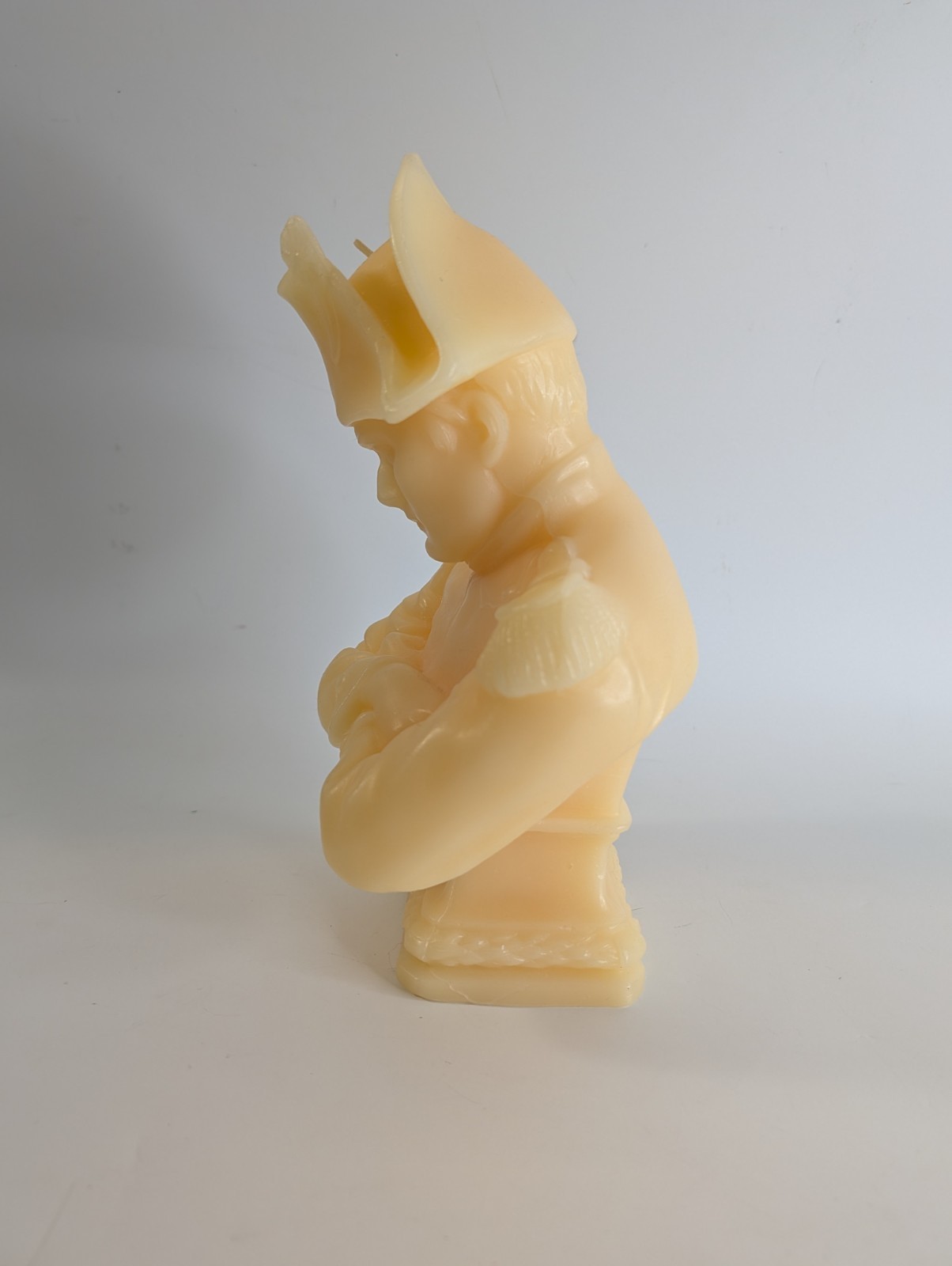 Cire Trudon Napoleon Bust Wax Candle 10″ x 6″ in Stone Ivory France