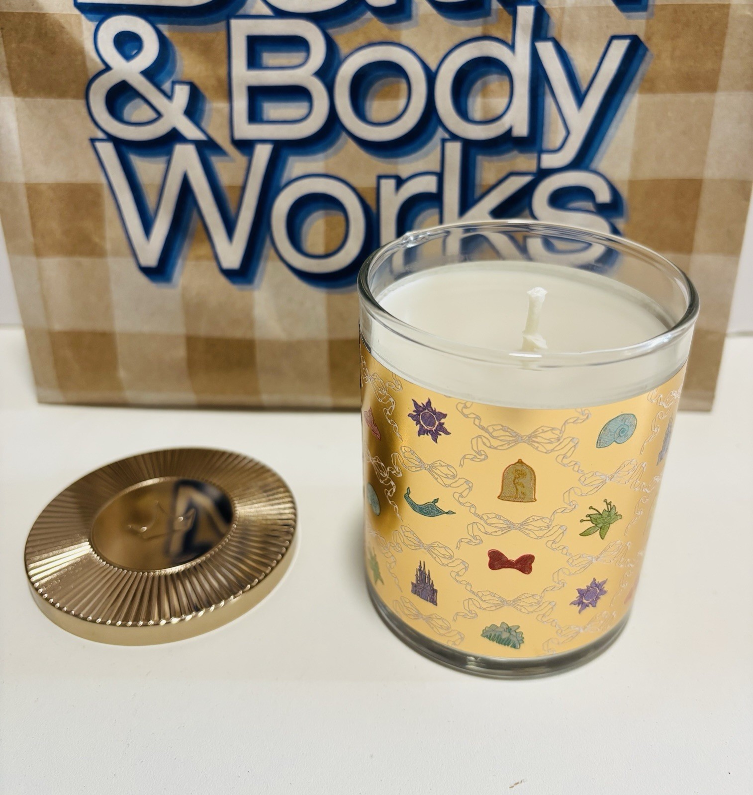 NEW! Bath & Body Works Disney Princess LIFE’S A FAIRYTALE Single Wick Candle 7oz