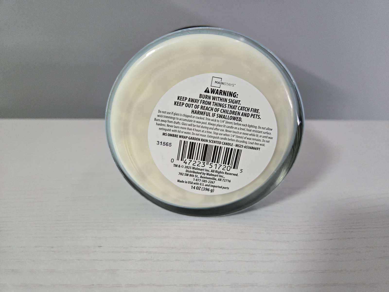 Mainstays Scented Candle – Garden Rain (Green Floral, Water Lily, Apple Blossom)