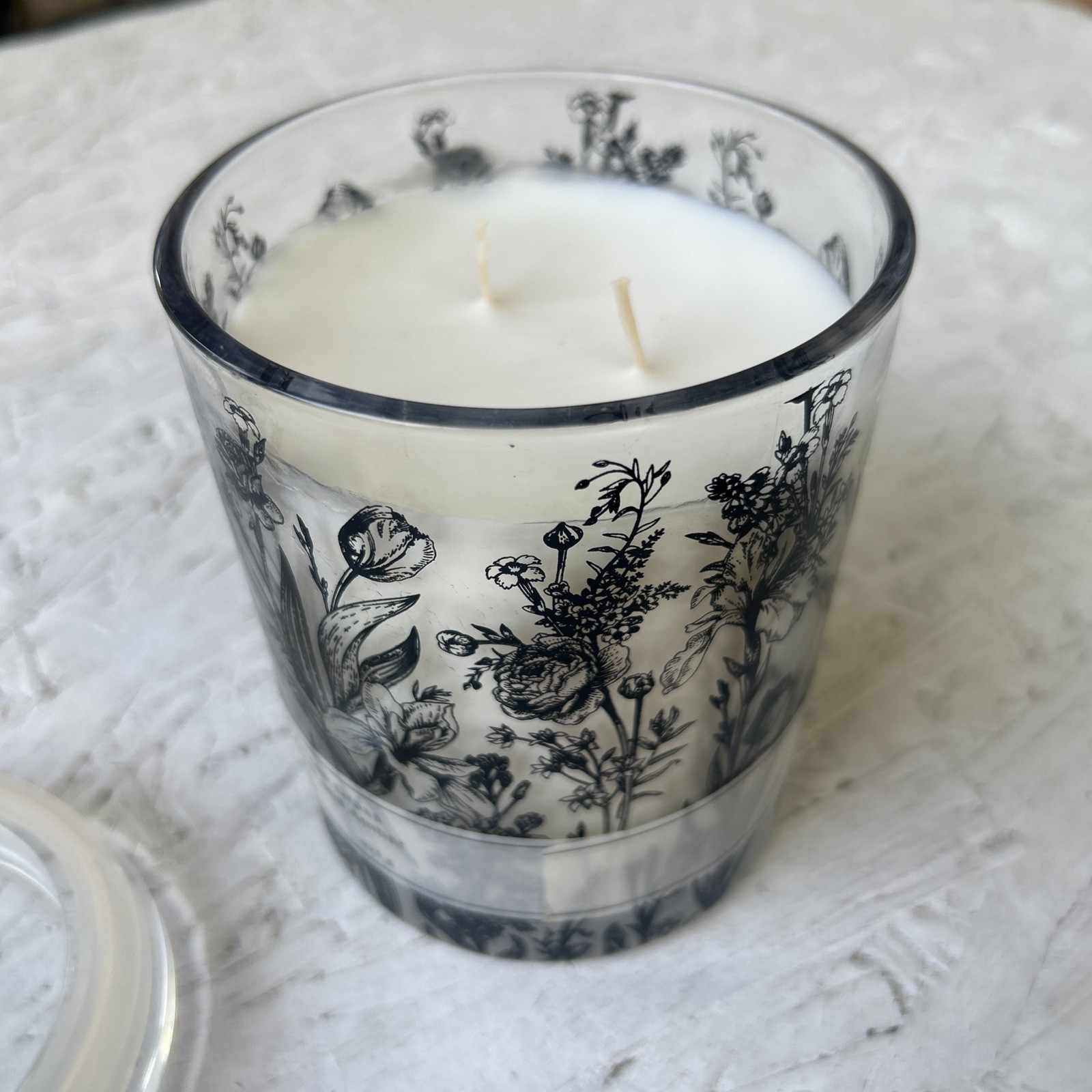 Black Amber Rose Candle By Botanical Light New / Never Used 16 Oz