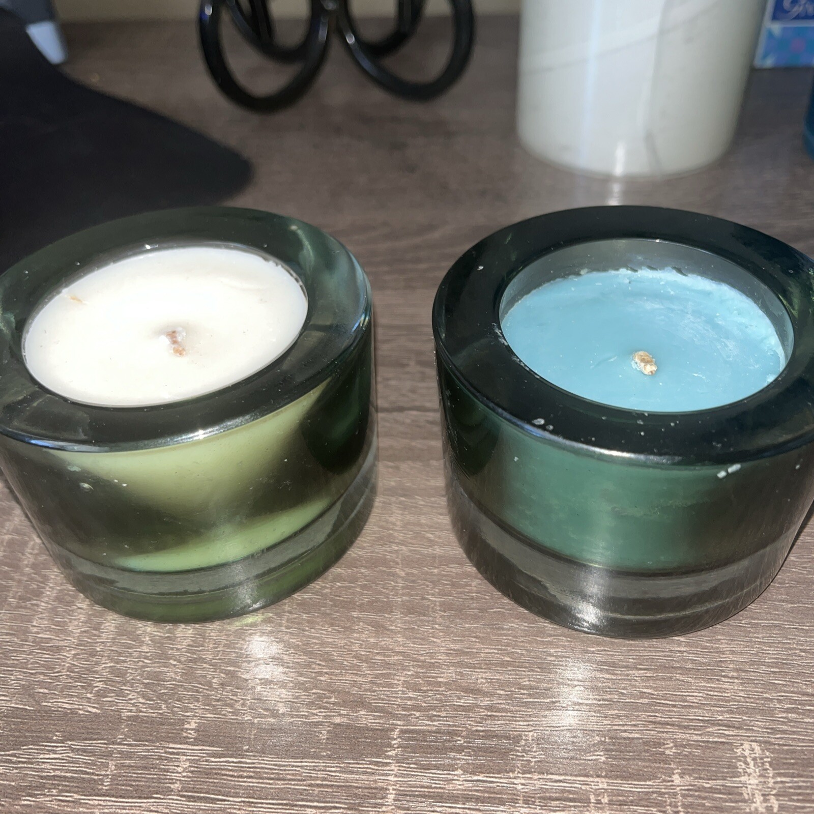 Pier 1 imports/ 2 oz jar candles/ Aqua bleue/India