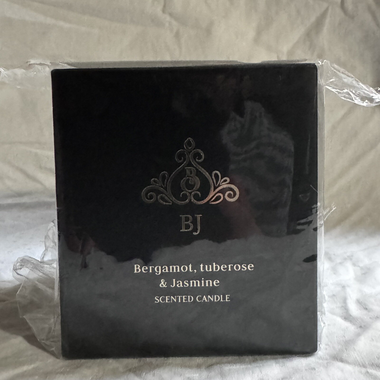 Bergamot, Tuberose & Jasmine Soy Candle,45 hours burning time,220g-Free Shipping