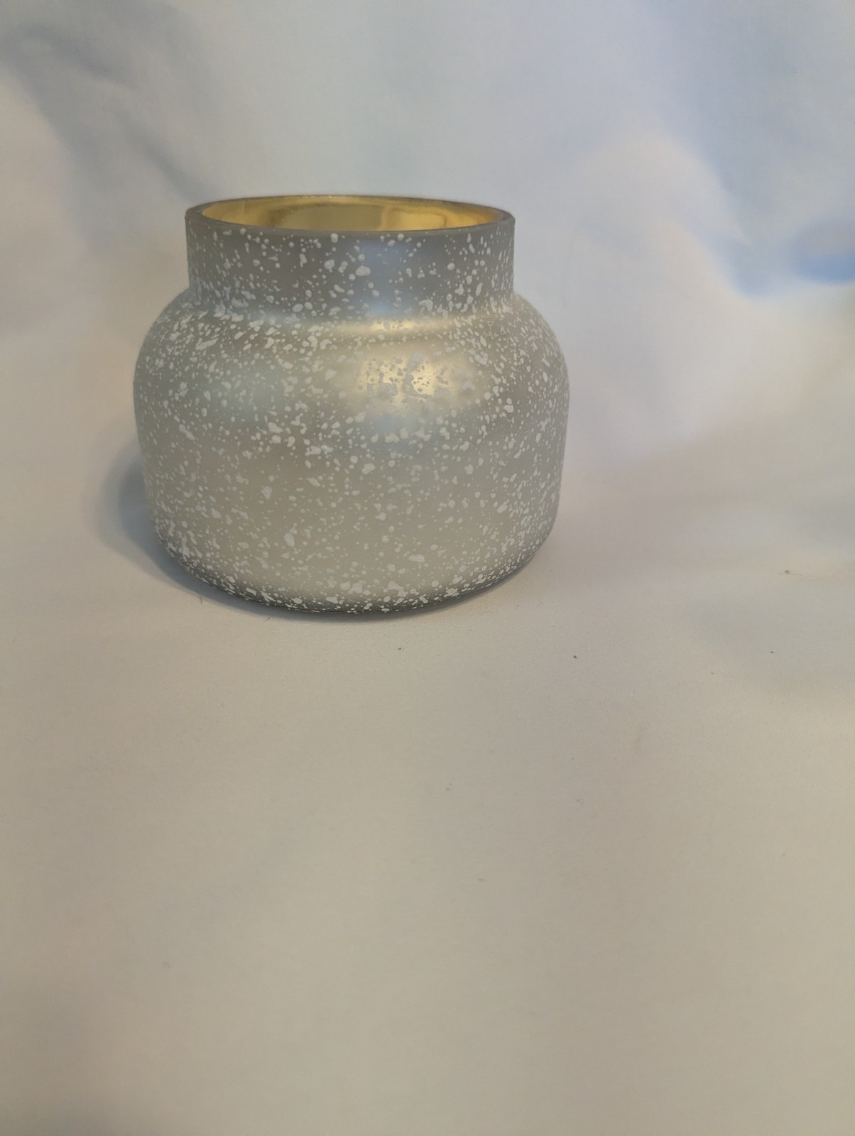 Capri Blue candle, 19oz, no lid