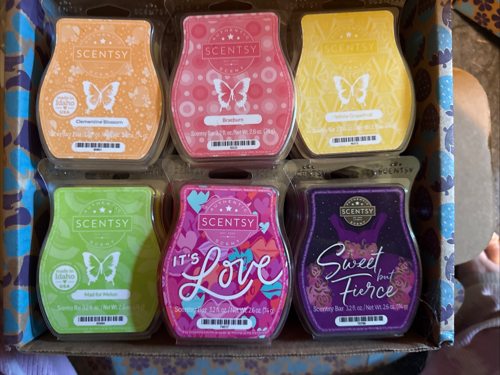 Scentsy Wax Bar Lot** Retired & Current** Exposed To Warm Temp** Ugly/Imperfect