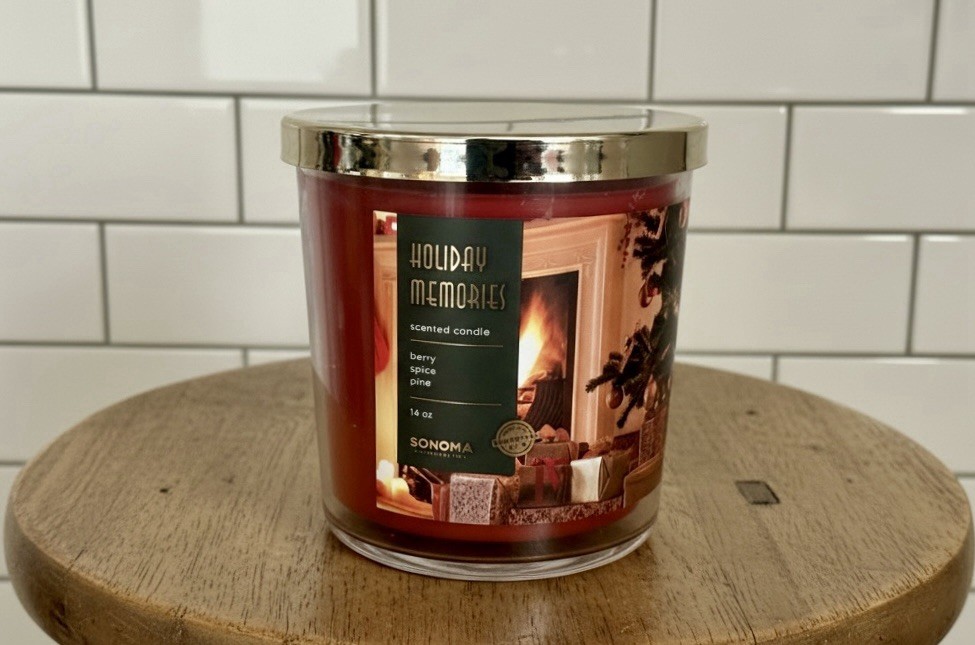 Sonoma Holiday Memories Berry, Spice, Pine 3 Wick Candle 14 OZ New