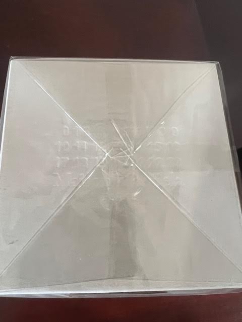Maison Margiela Replica Whispers in the Library Scented Candle 5.82 oz /165g NIB