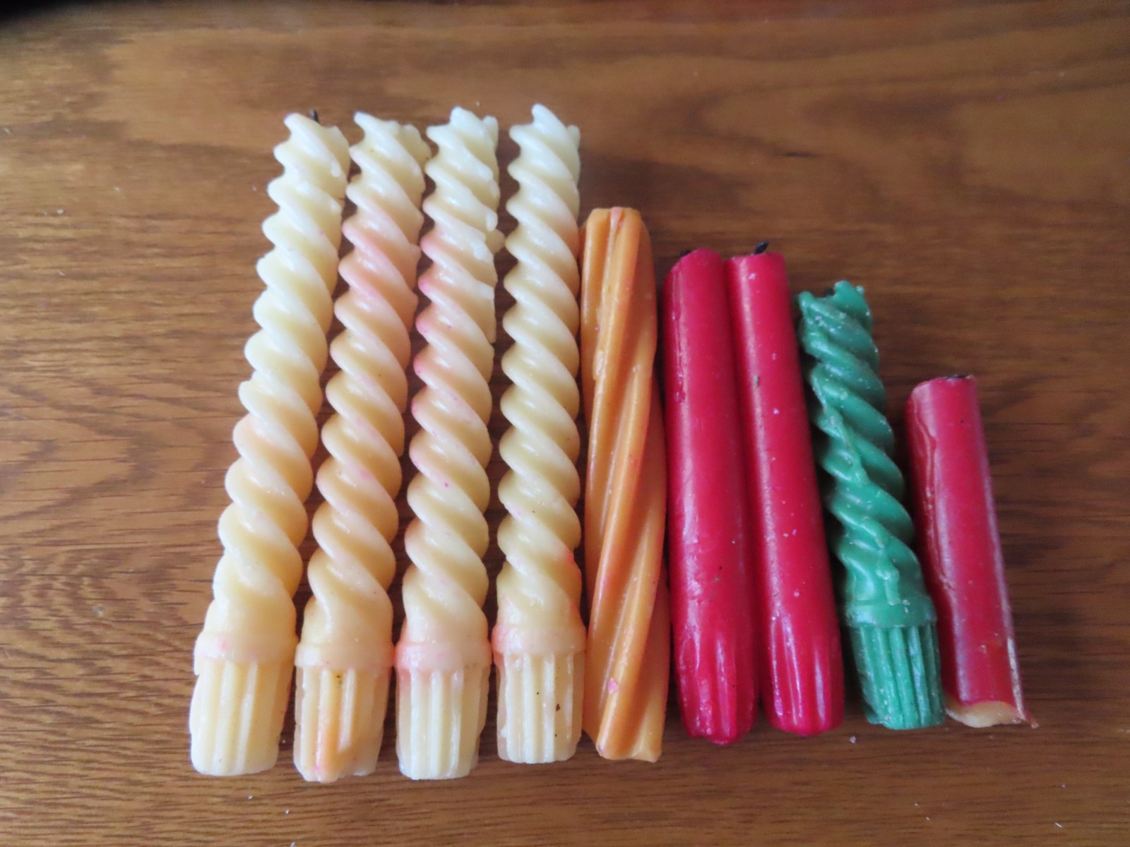 Lot of Assorted (27) Stick Candles Assorted Brands And Colors