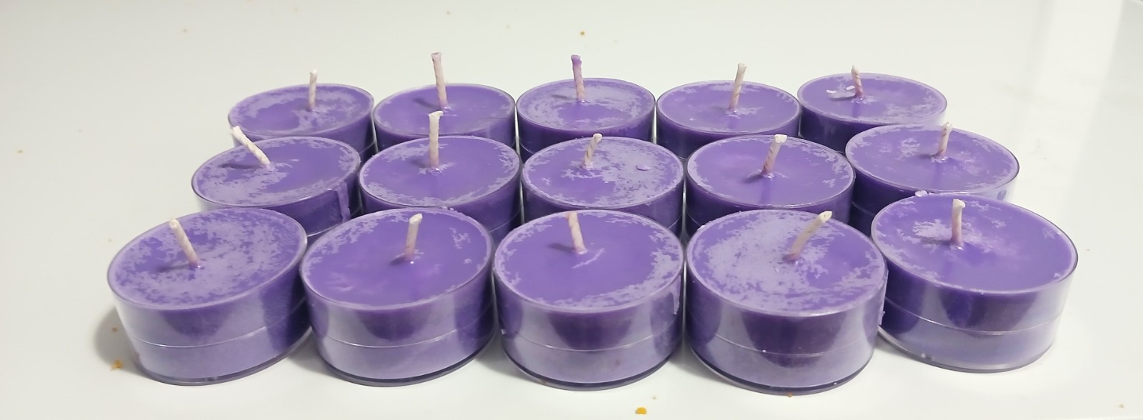 25 TEA LIGHTS PINE FOREST HIGHLY SCENTED HANDMADE SOY WAX