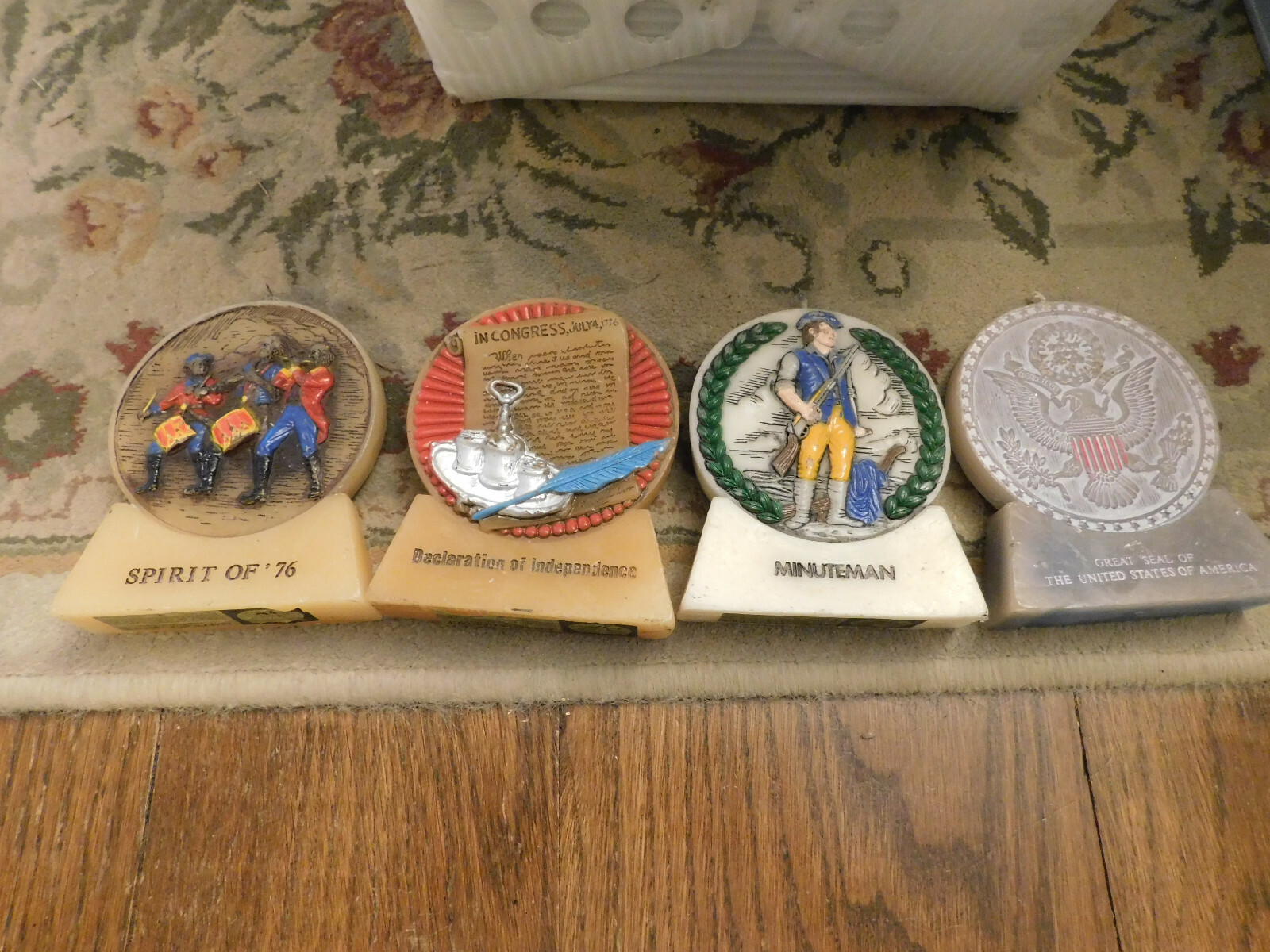 Vtg Lot America’s Heritage Minuteman Seal United States Spirit 76 Molded Candles