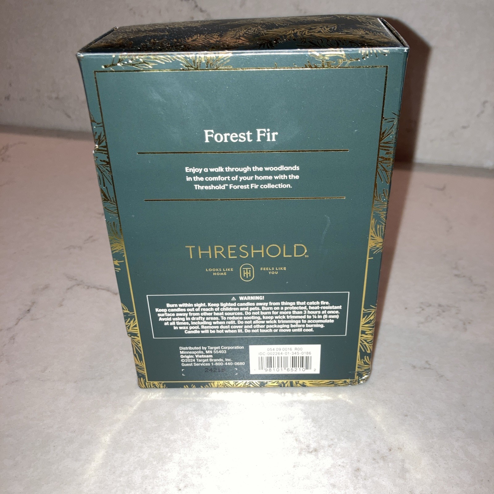 THRESHOLD Forest Fir Scented Pillar Candles Set Of 2 NIB