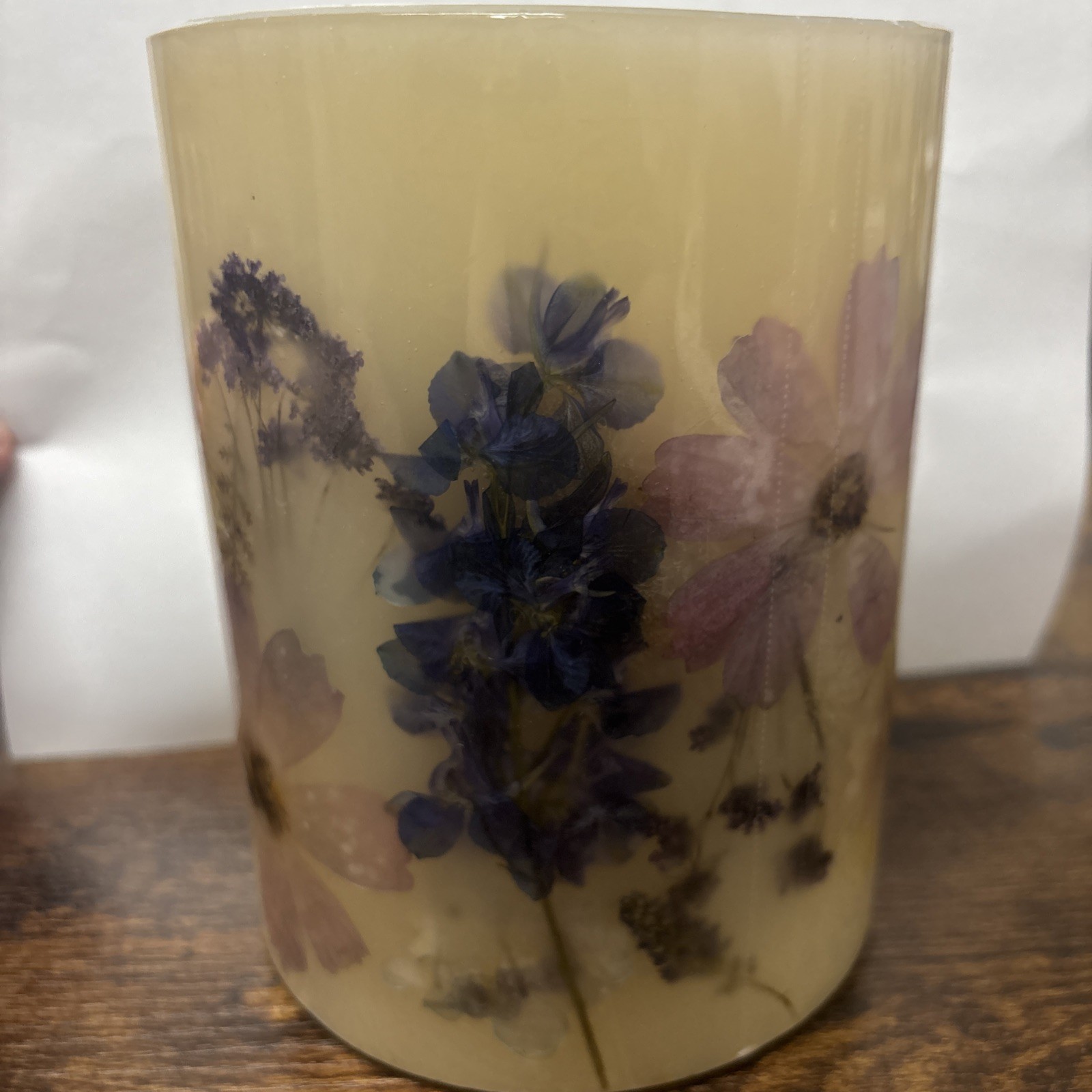 Rosy Rings candle Roman Lavender 6.5”