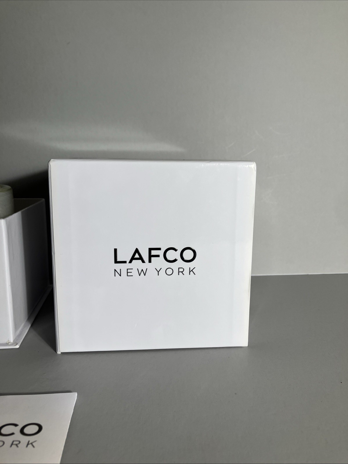 LAFCO NY Ski House Feu de Bois Candle 15.5oz New Open Box