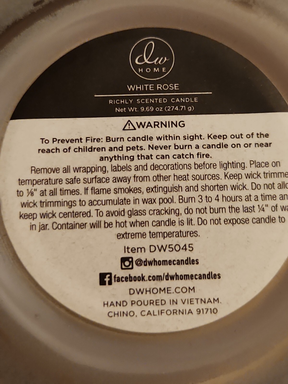White Rose Candle 9.69 ounces DW Home