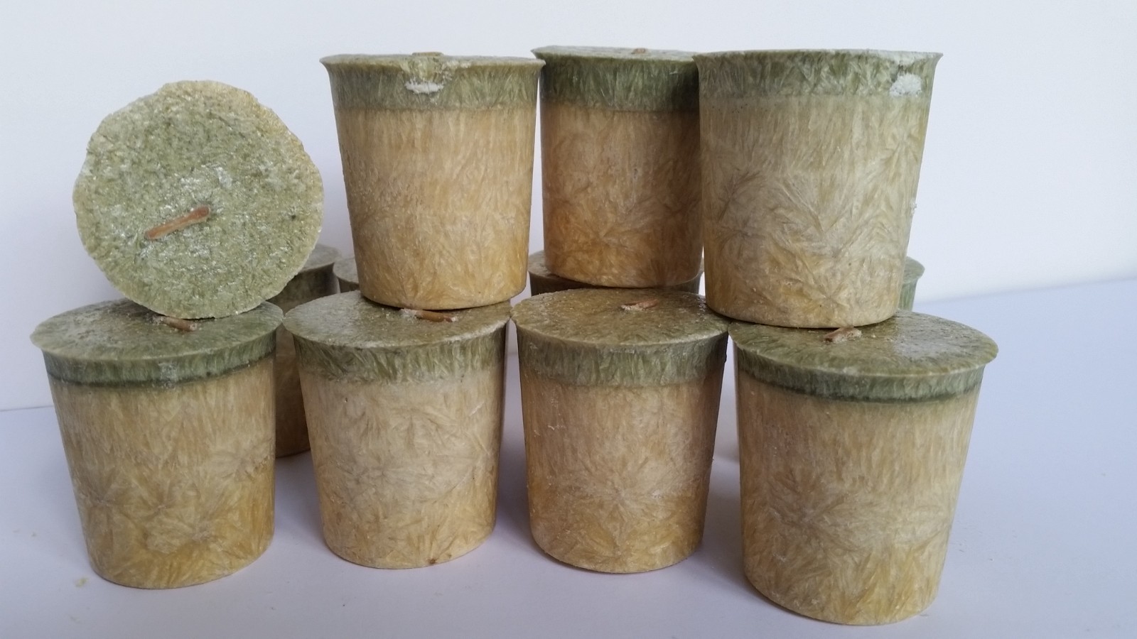 Scented Votive Candles Set 24 Pack Nature’s Spa English Ivy 889