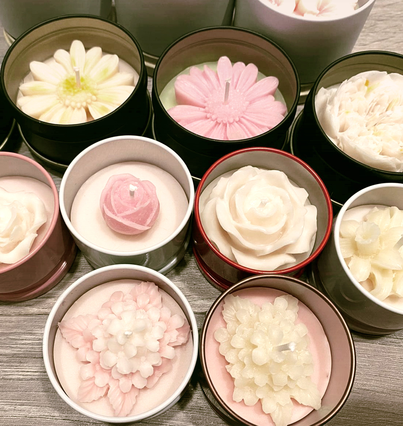 Handmade Flower Candles Made From Soywax In 4oz & 2oz Tins – Lightly Scented