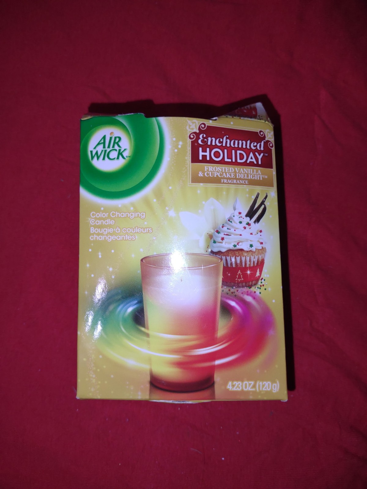 Air Wick Enchanted Holiday Candle Frosted Vanilla Cupcake Delight Color Changing