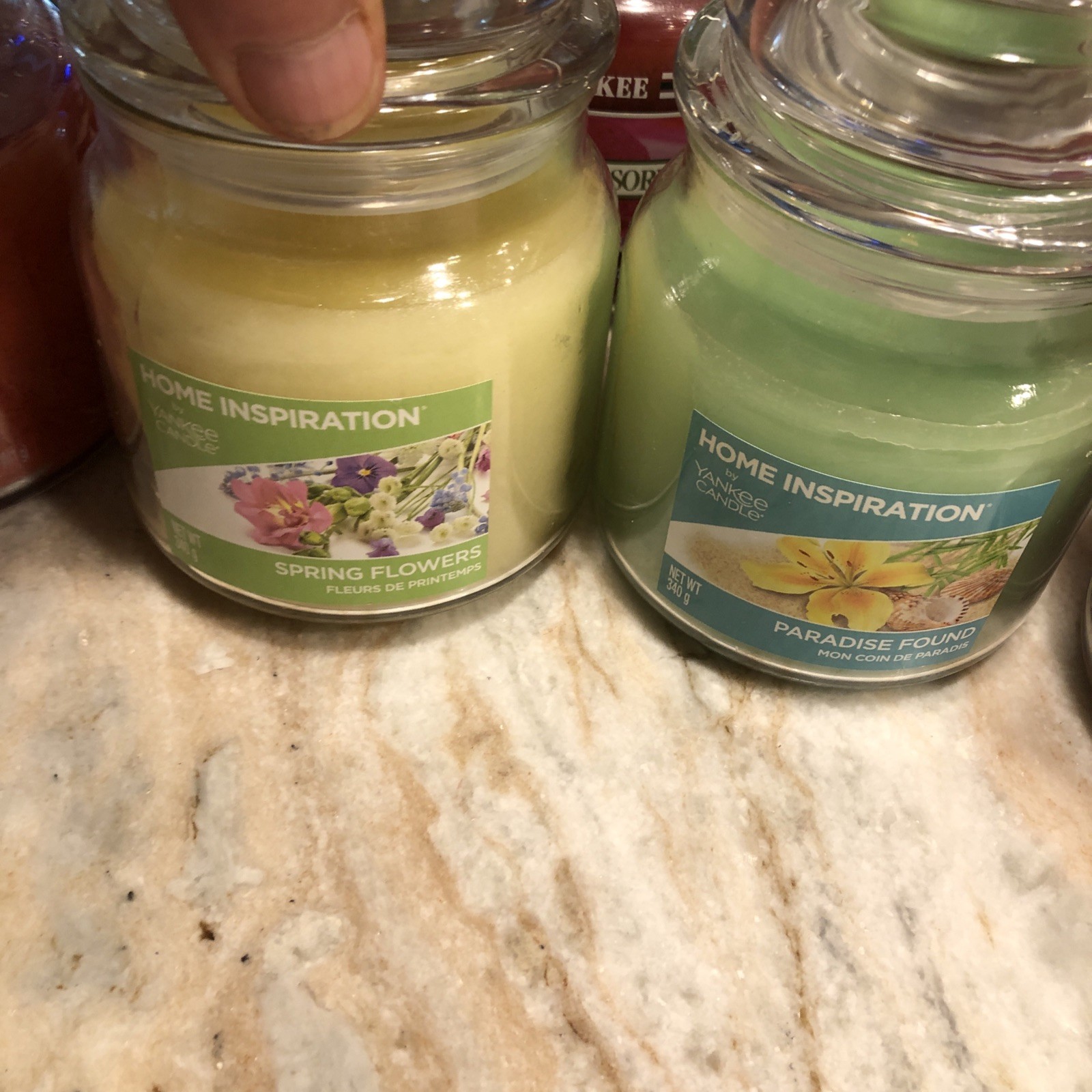 Lot of 8 NEW-Yankee Candles 2-Large Jar 22oz 6- 14oz See Description For Scents