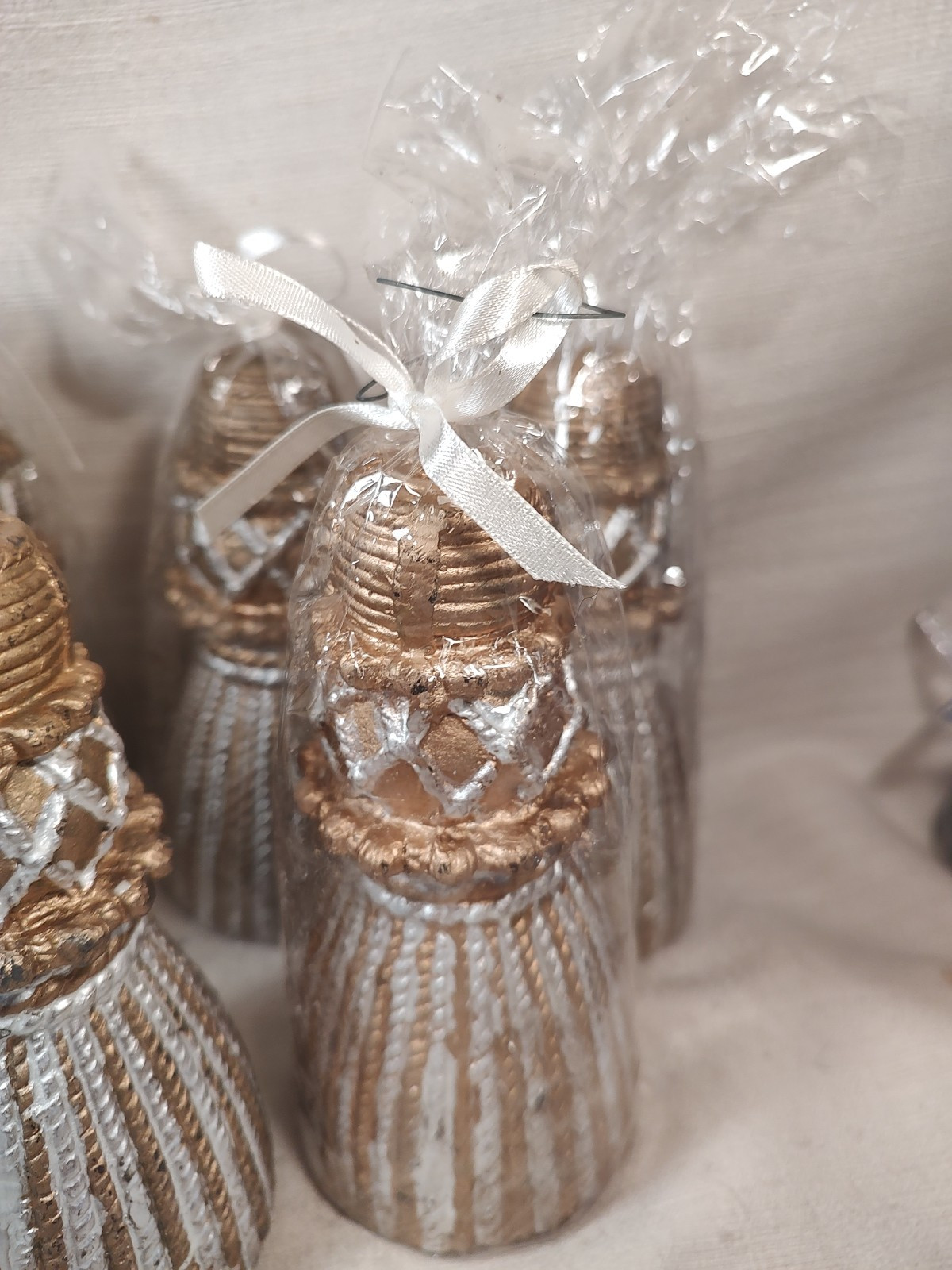 6 Vintage Ornate Ivory & Gold Pillar Luxury Candle 6” No Smell 5 NIP 1 Open