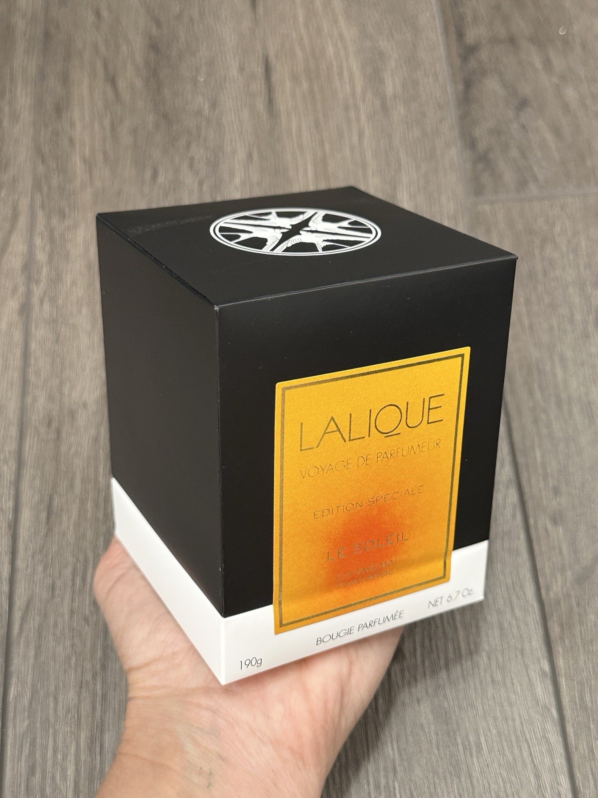 LALIQUE Scented Candle VOYAGE DE PARFUMEUR LE SOLEIL CHIANG MAI THAILAND 190g