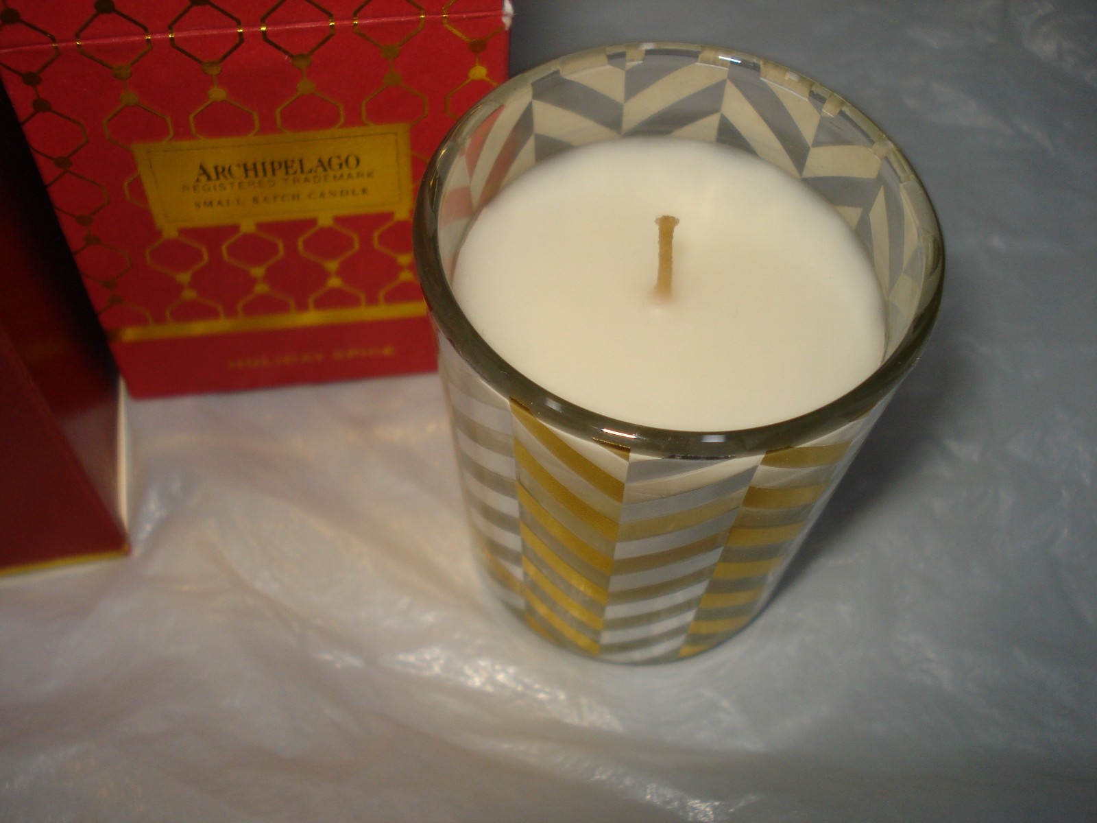 ARCHIPELAGO Small Batch Candle Holiday Spice 10 oz and 2 oz candles