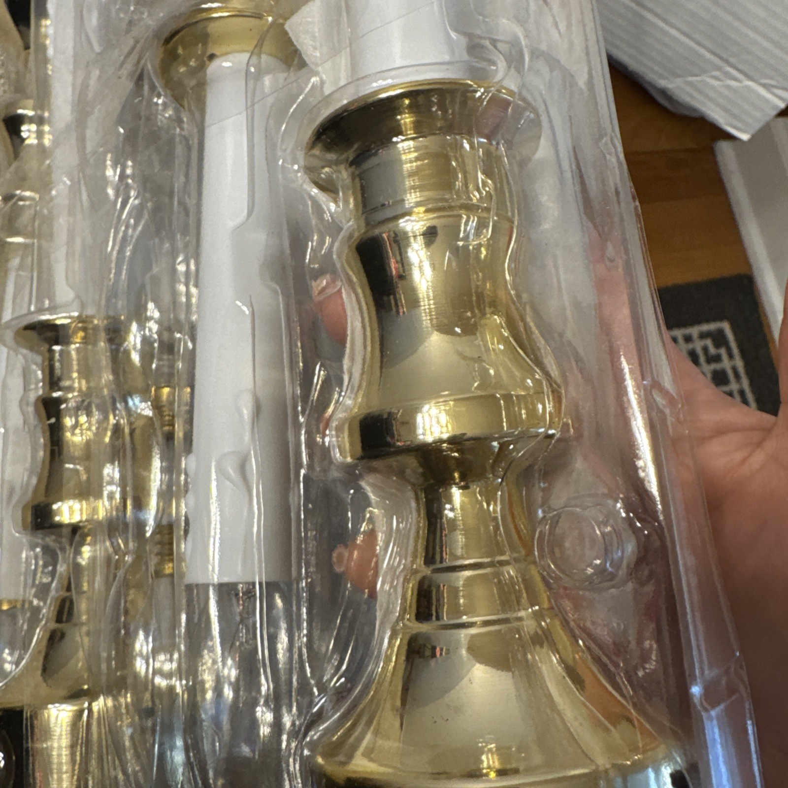 BETHLEHEM LIGHTS SET OF 4 PREMIUM CORDLESS WINDOW CANDLES POLSHED BRASS Tone 14”