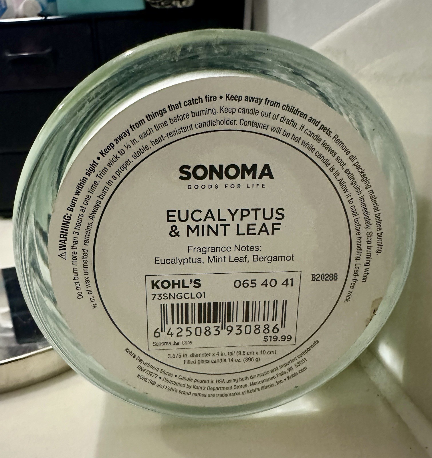 Sonoma 14 oz. Eucalyptus & Mint Leaf Candle Decór 3-Wick Lidded Jar Candle