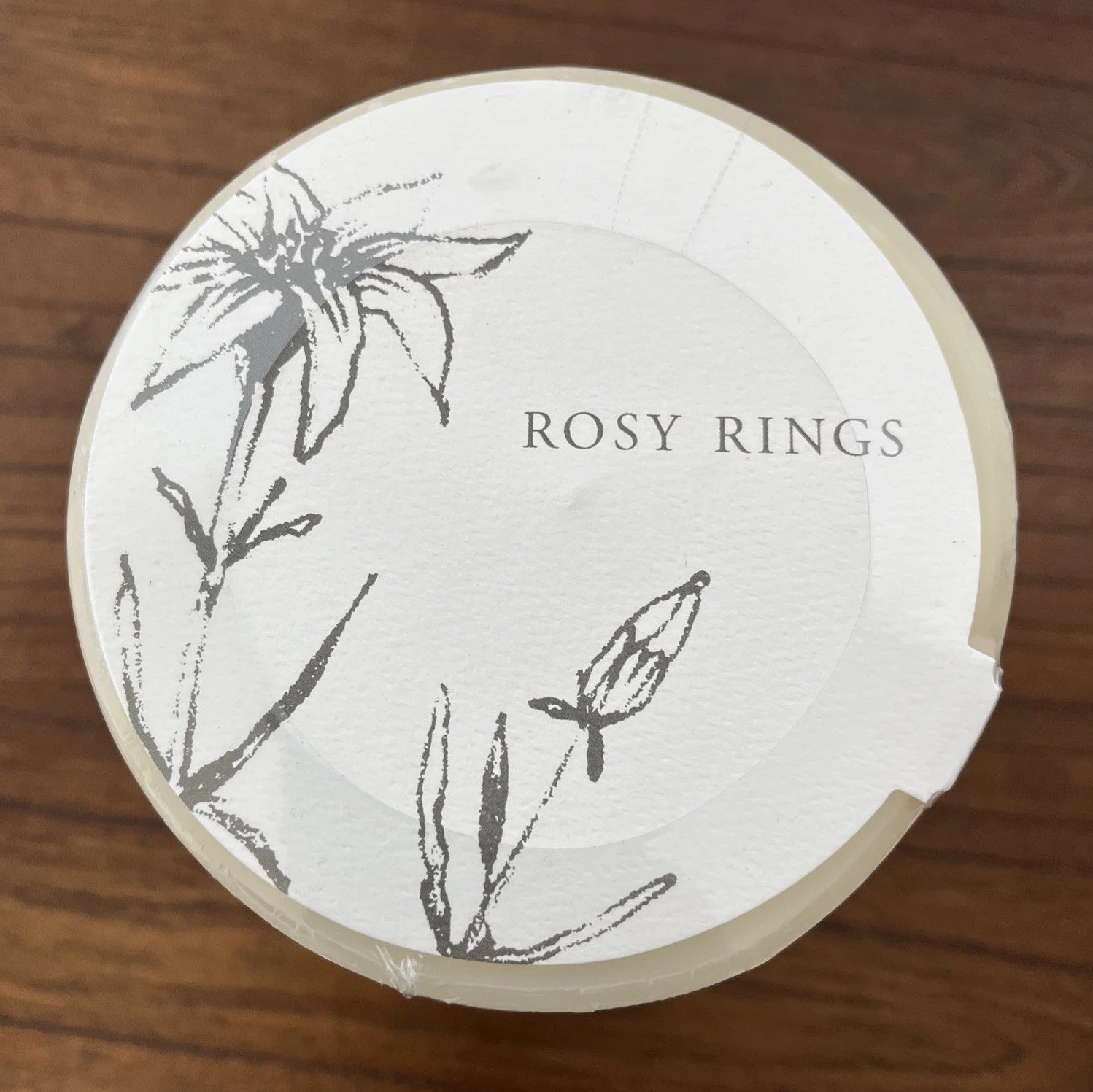 Rosy Rings Round Botanical Candle 120 Hours Essence of Spring NEW