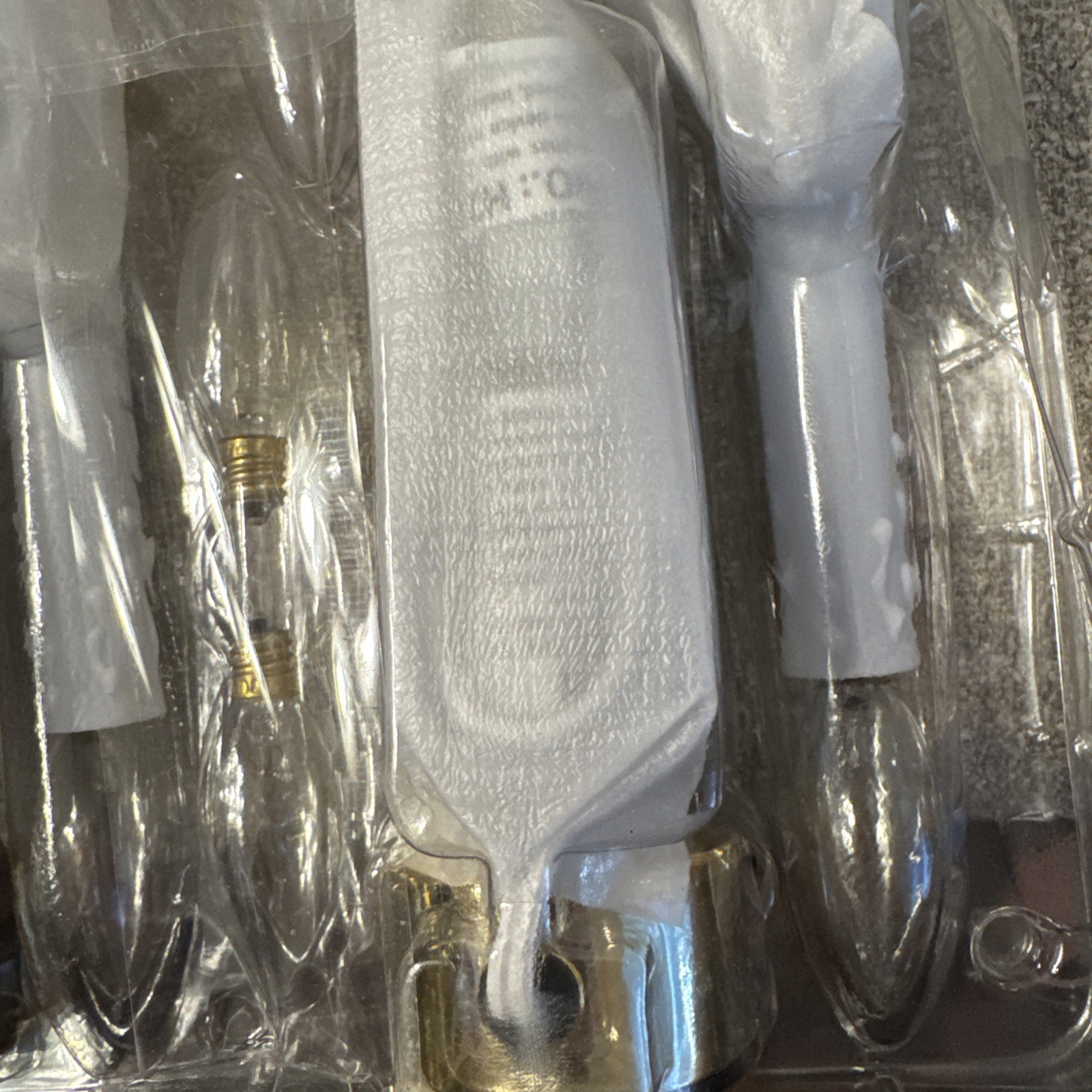 BETHLEHEM LIGHTS SET OF 4 PREMIUM CORDLESS WINDOW CANDLES POLSHED BRASS Tone 14”