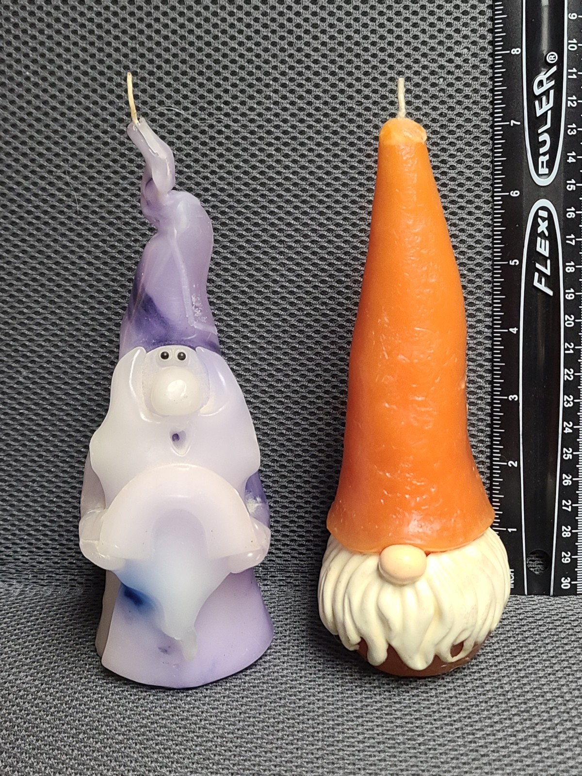 VINTAGE New UNLIT Pair of Candles CHRISTMAS ELF GNOME & WIZARD w/ RAINBOW 7.5″