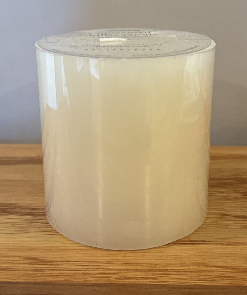 Pottery Barn Unscented Pillar Candle 3” X 3” 25 hours Accents Bougie Cylindrique
