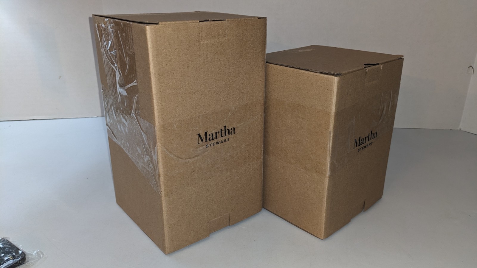 Martha Stewart LUMINARA 6″ & 4″ White Gold Pillar Candles Realistic Flame Remote