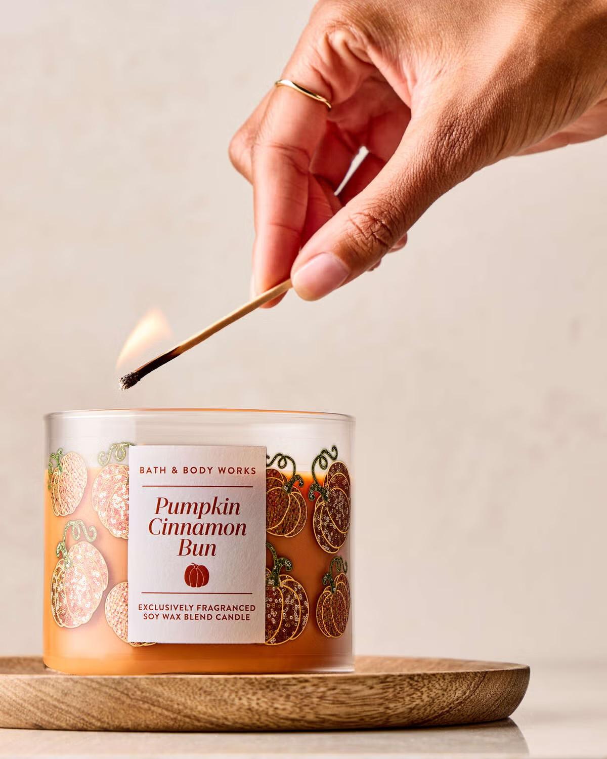 New Bath & Body Works Pumpkin Cinnamon Bun Soy Wax Blend 3-Wick Candle 14.5 oz.