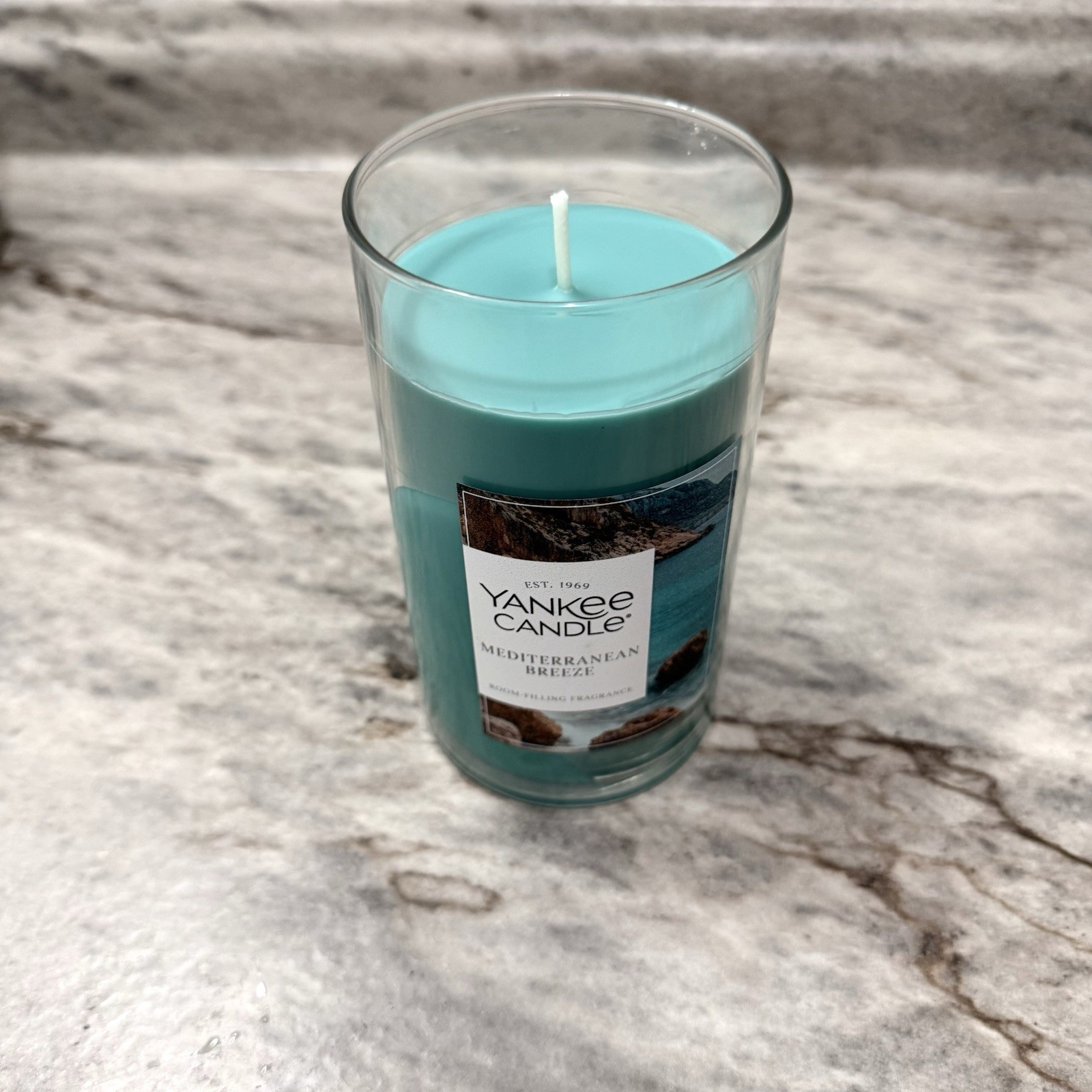 YANKEE Candle Mediterranean Breeze 14.25 oz Wax One Wick Glass Jar Blue NEW