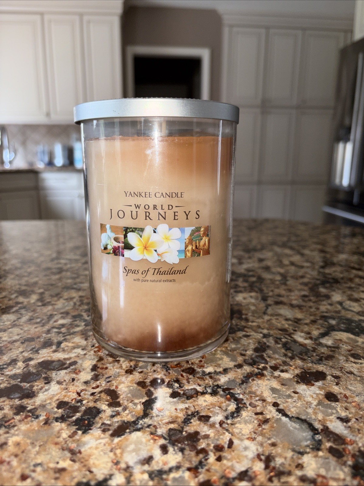 Yankee Candle 🌍 World Journeys Large 2wick Tumbler, 🏝️ SPAS OF THAILAND🏝️ DF