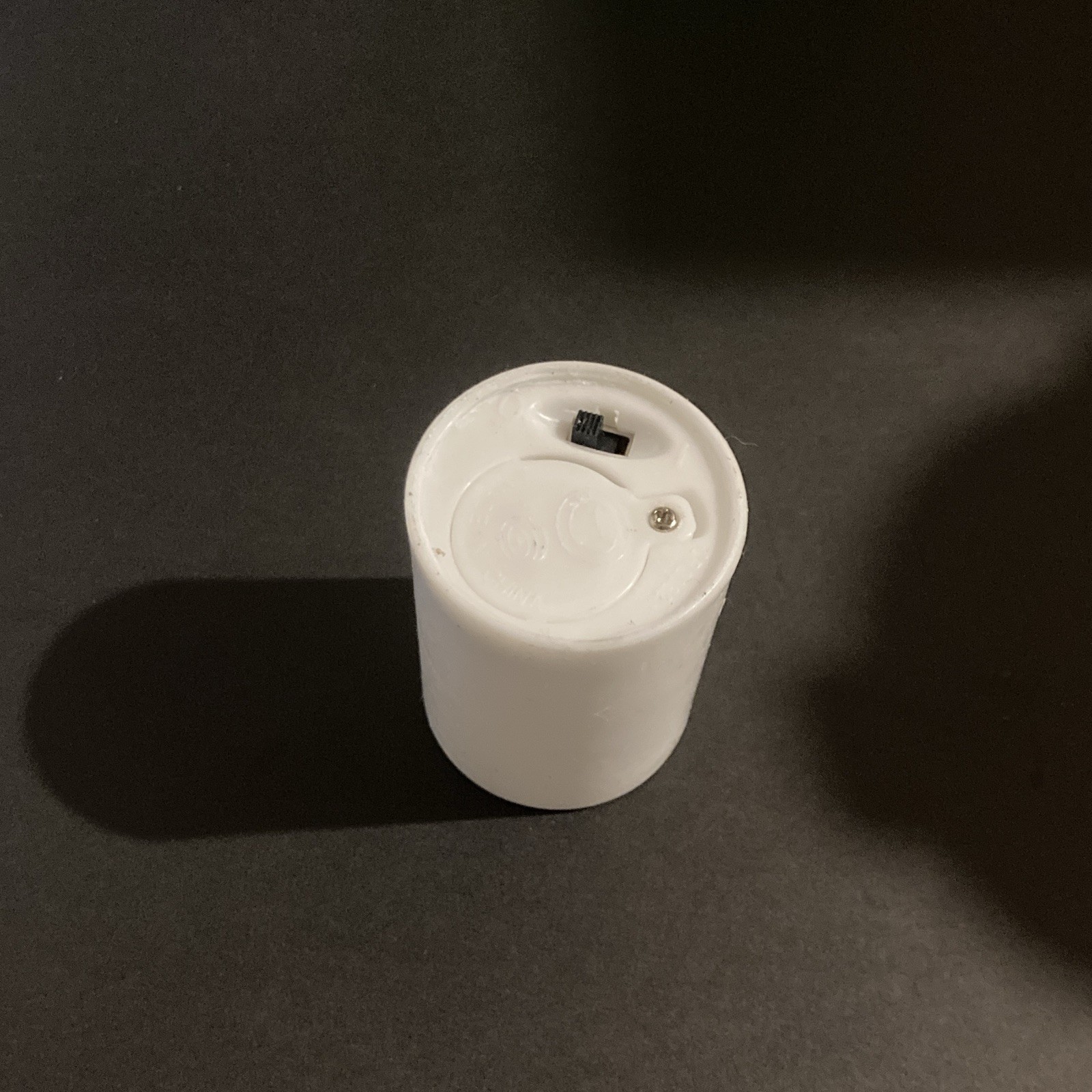 Mini White Flameless LED Candle Battery Operated Plastic Round, CR2032 (25)