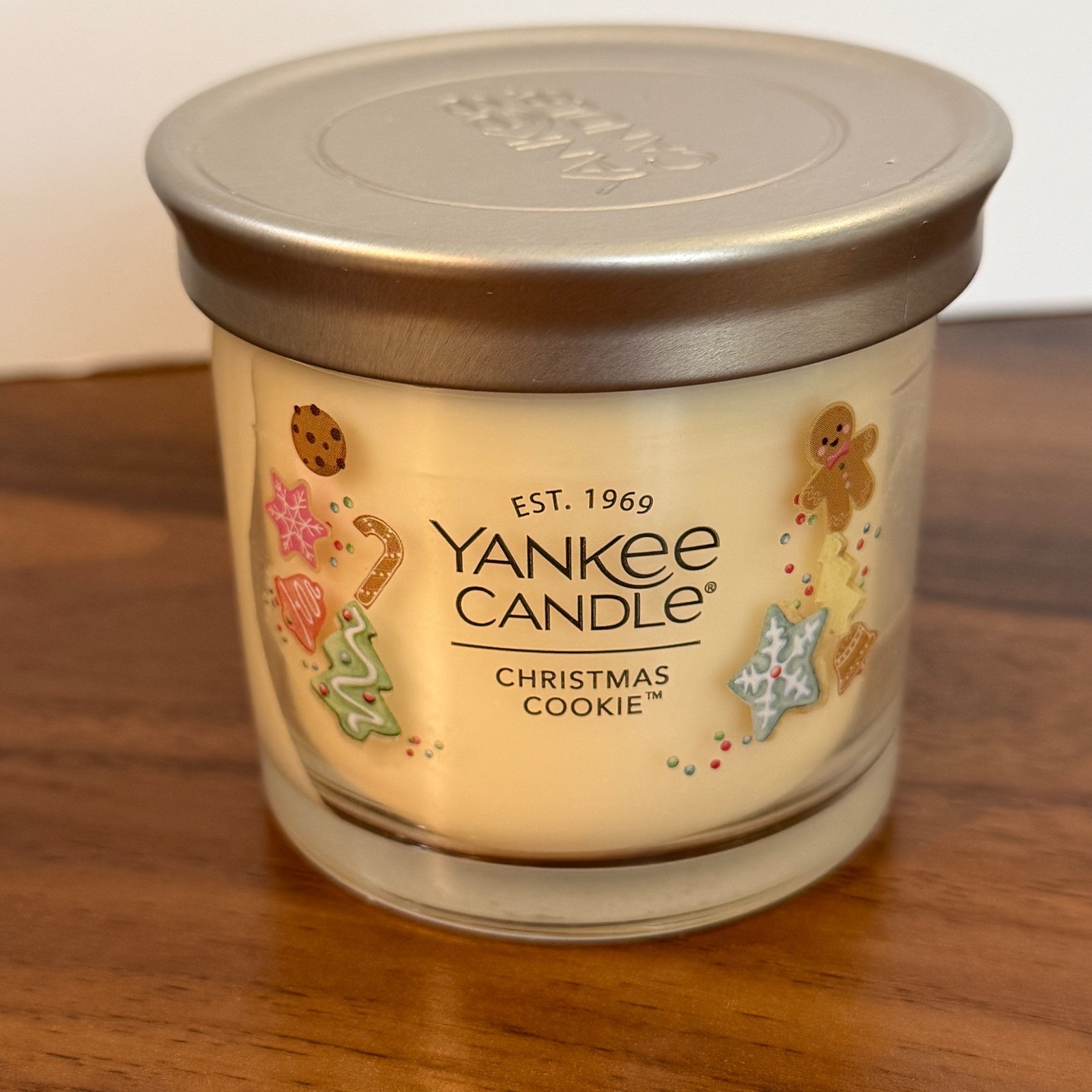 Yankee Candle Christmas Cookie Scented Jar Candle Holiday Decor Small 4.3oz