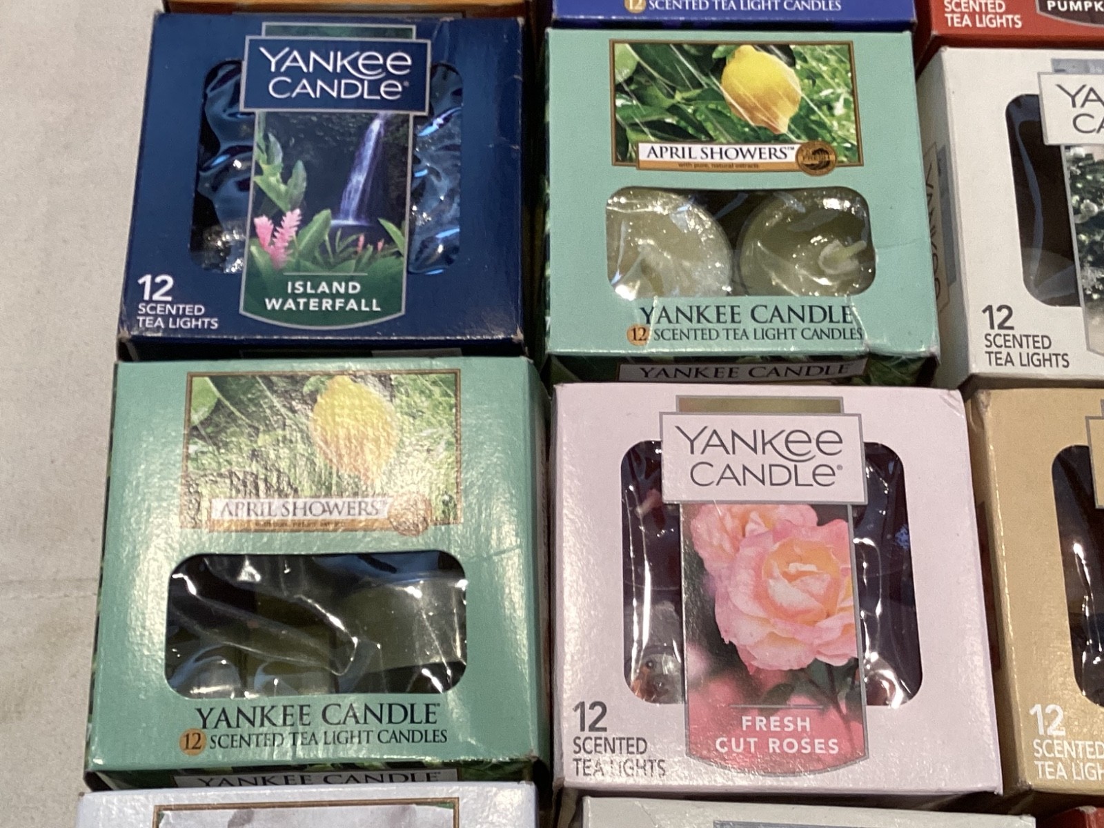 40 Yankee Candle Tea Light Candles Boxes RARE FREE SHIPPING (Liv1)