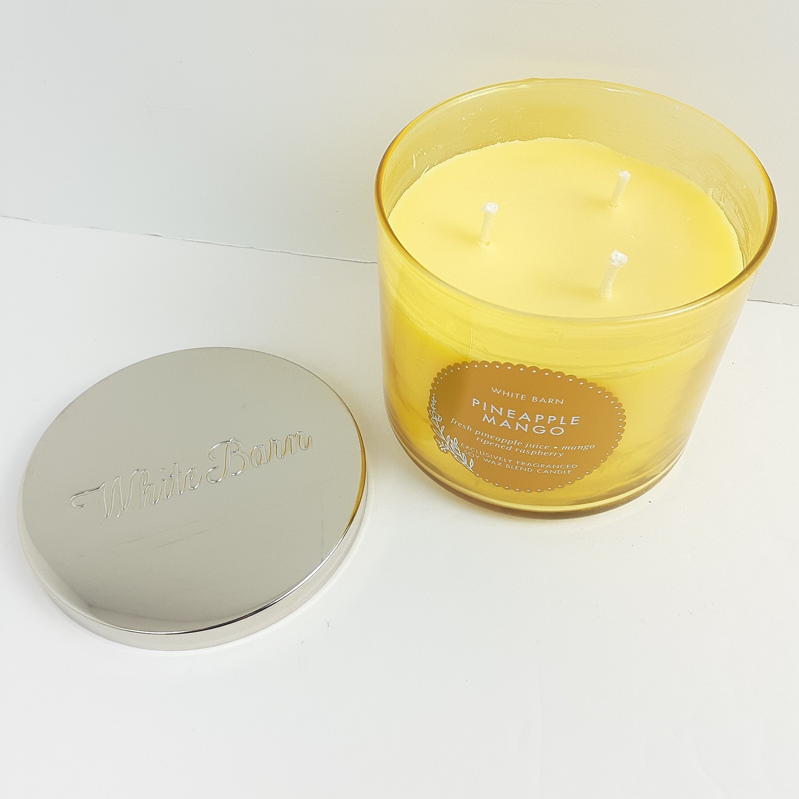 White Barn Pineapple Mango Scented 3 Wick Candle Burns 25-45 Hrs 14.5oz Fruit