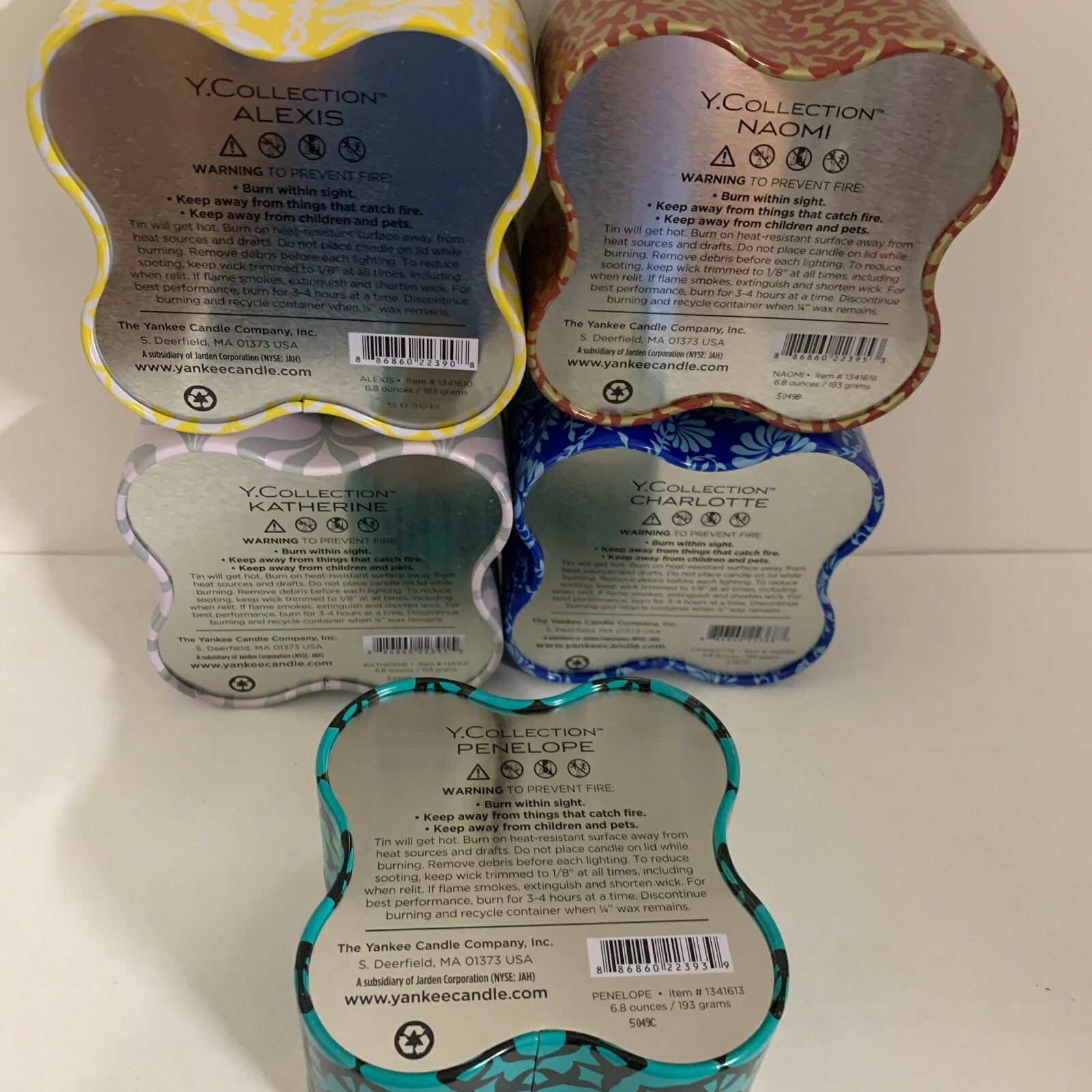 Yankee Candle Y. Collection No.2 New York Perfumed Tin Quatrefoil 6.8 oz Candle