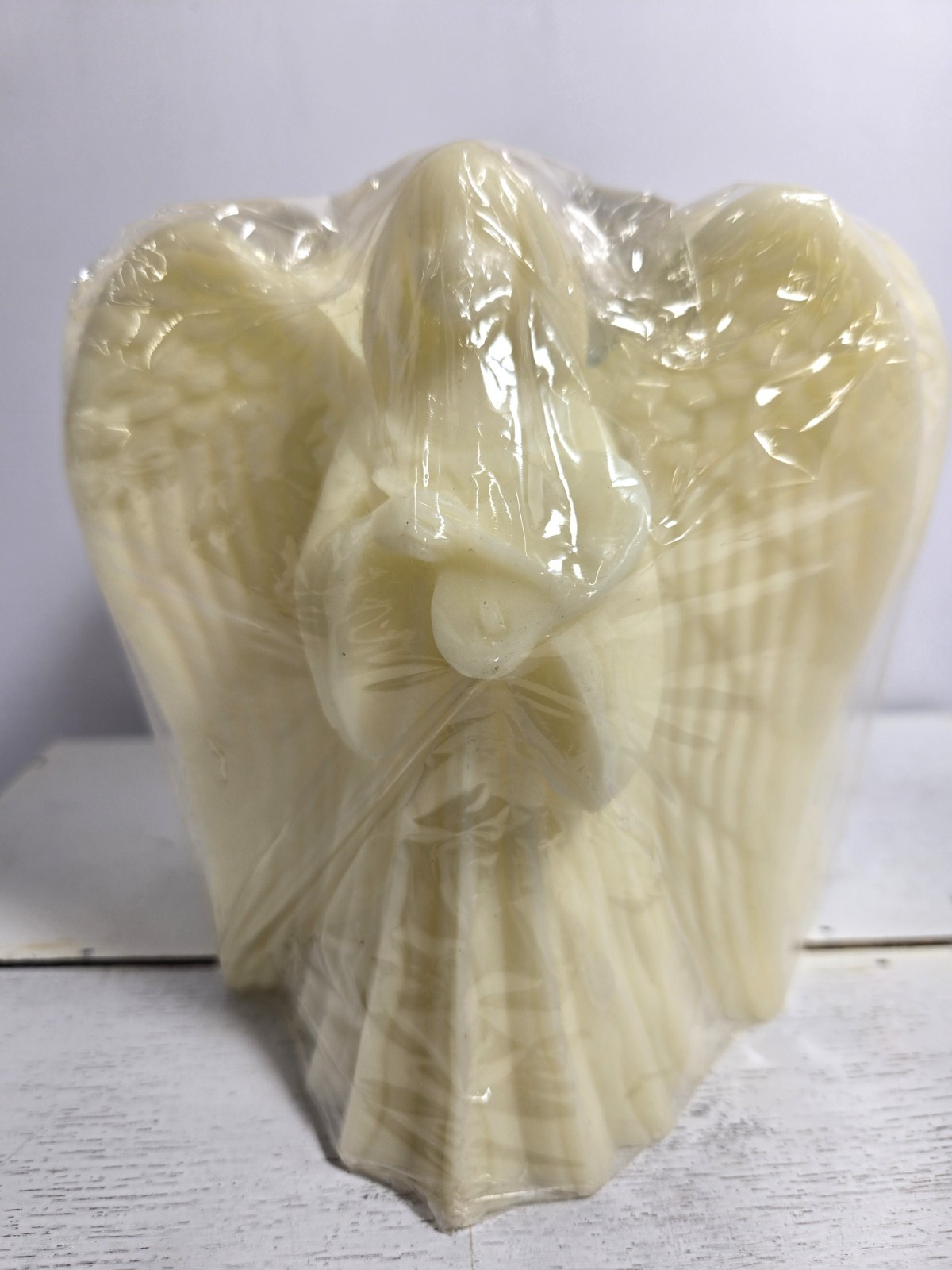 EMPEROR ART COLLECTION LARGE ANGELIC CANDLE ART-MUSIC-LITERATURE NEW IN BOX
