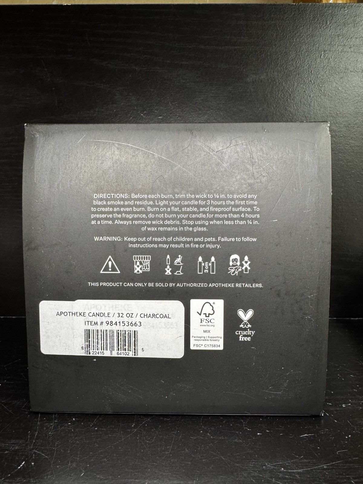 Apotheke Charcoal 3 Wick Candle 32oz 907g