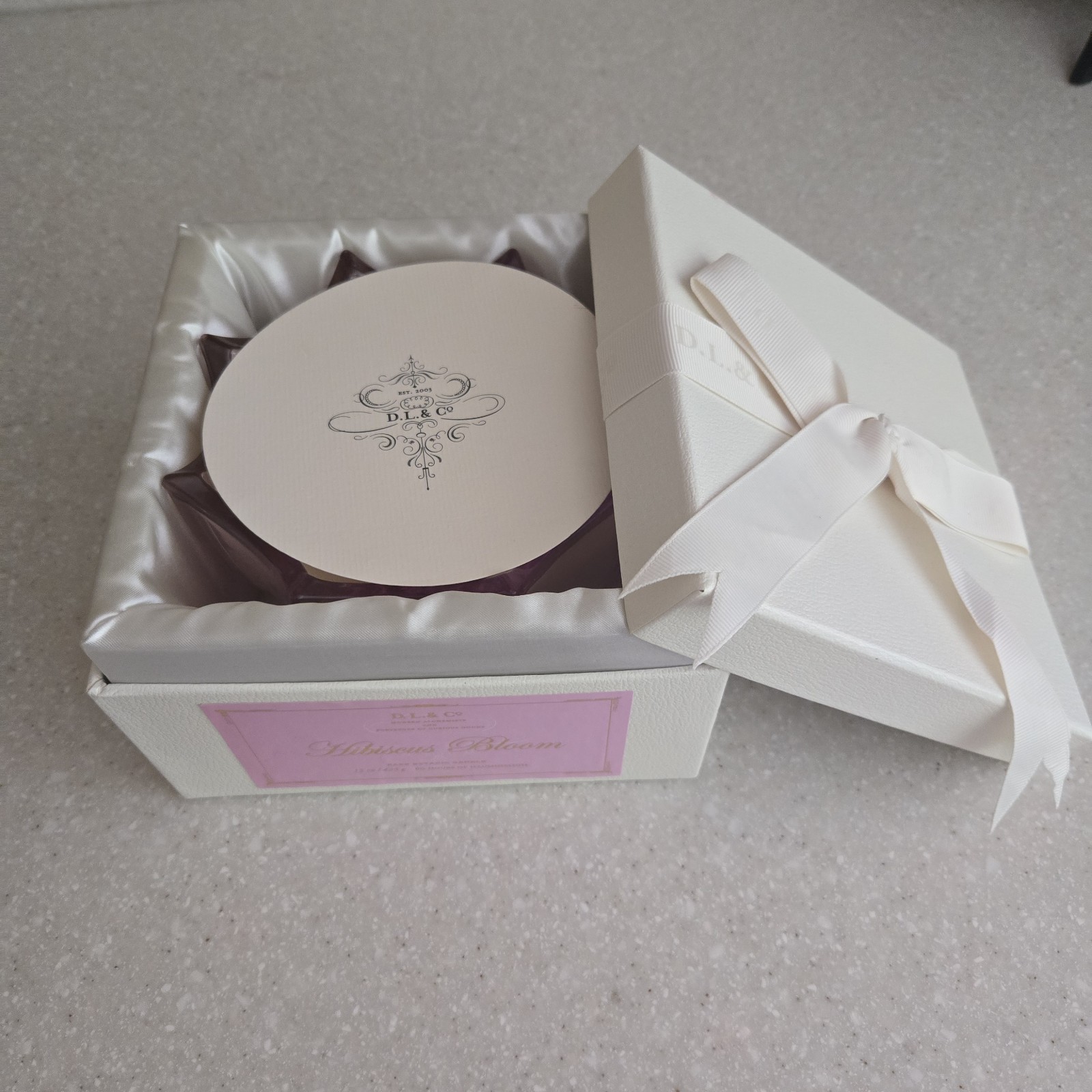D.L. & Co. Rare Botanical 3 Wick Candle In Box-Hibiscus Bloom-15 OZ-Discontinued