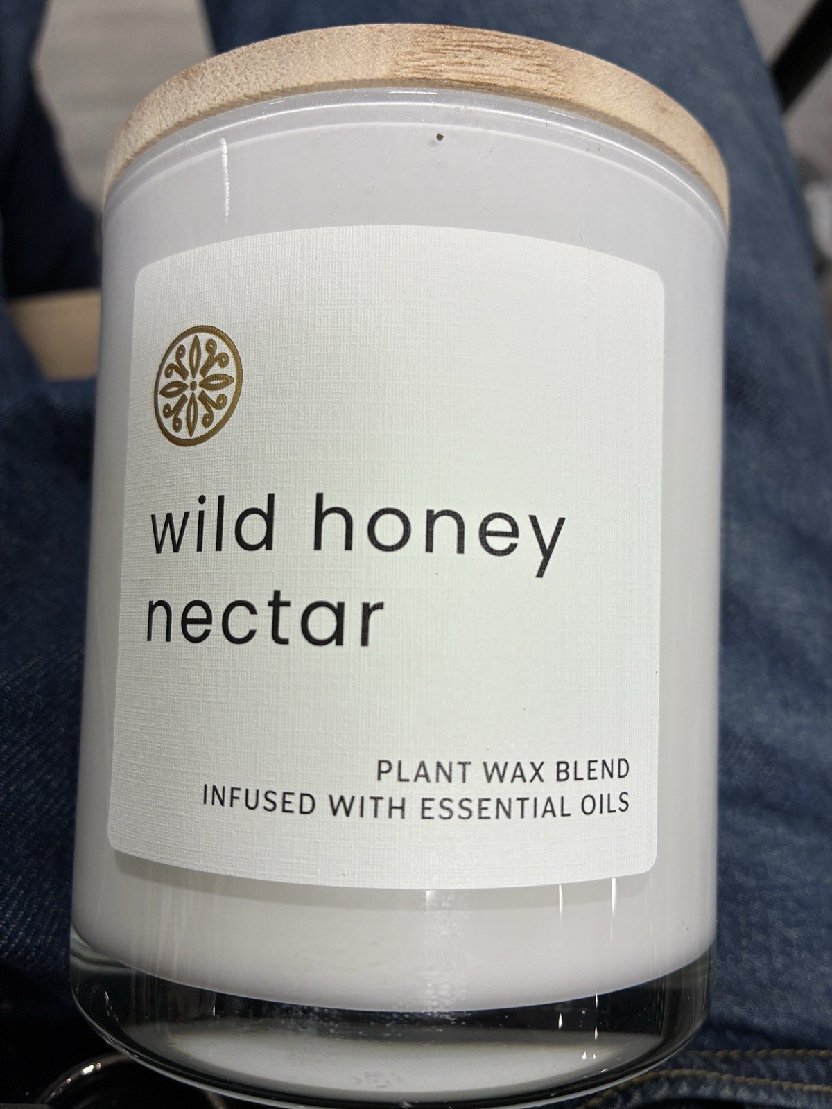 Red Leaf Home Wild Honey Nectar Small Candle Single Wick 11 Oz NEW Rare