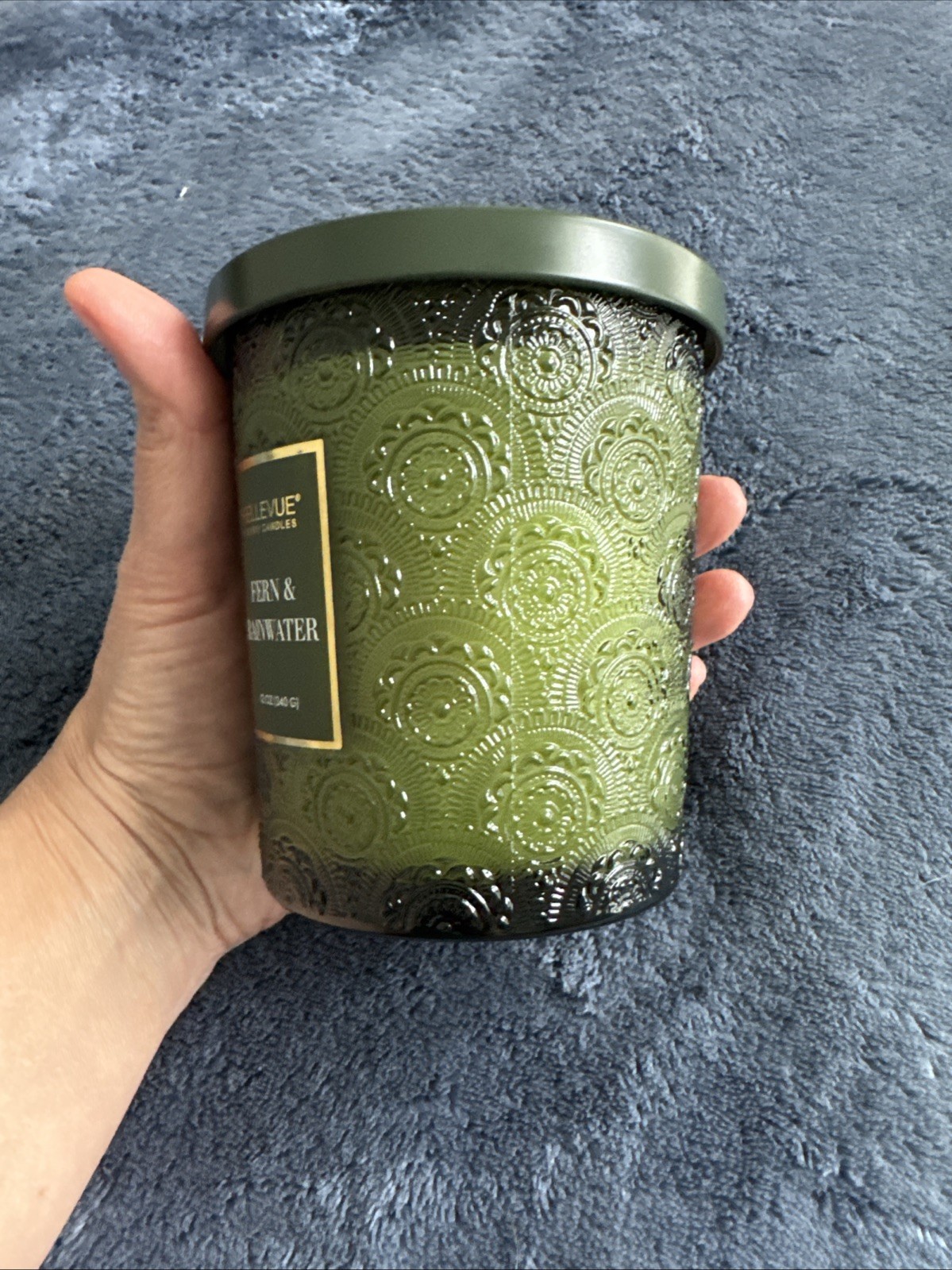 NEWBellevue Candle Forest Fern & Rainwater Embossed Green Soy Wick 12 Oz