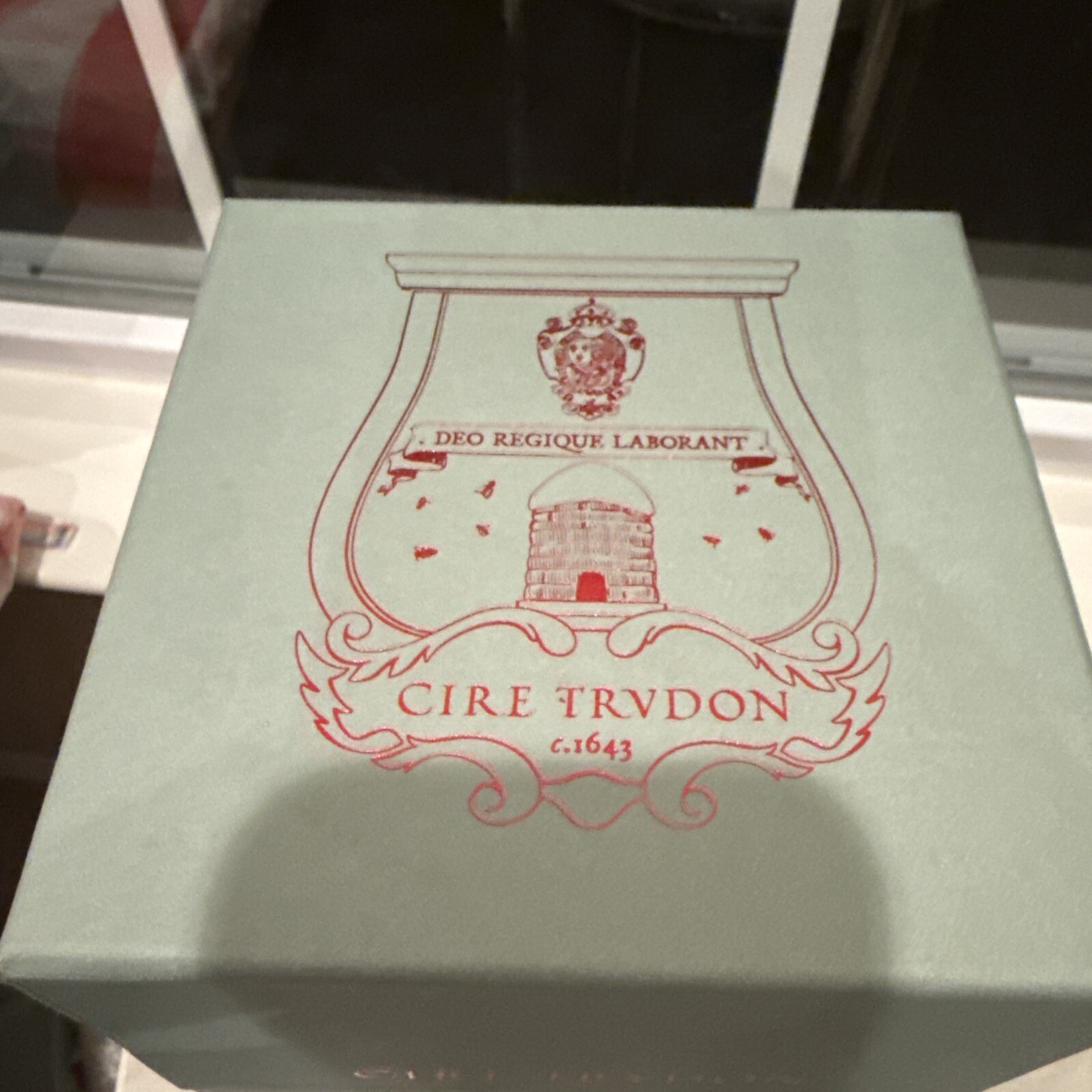 Cire Trudon TRIANON Scented Candle 28 OZ 800 g