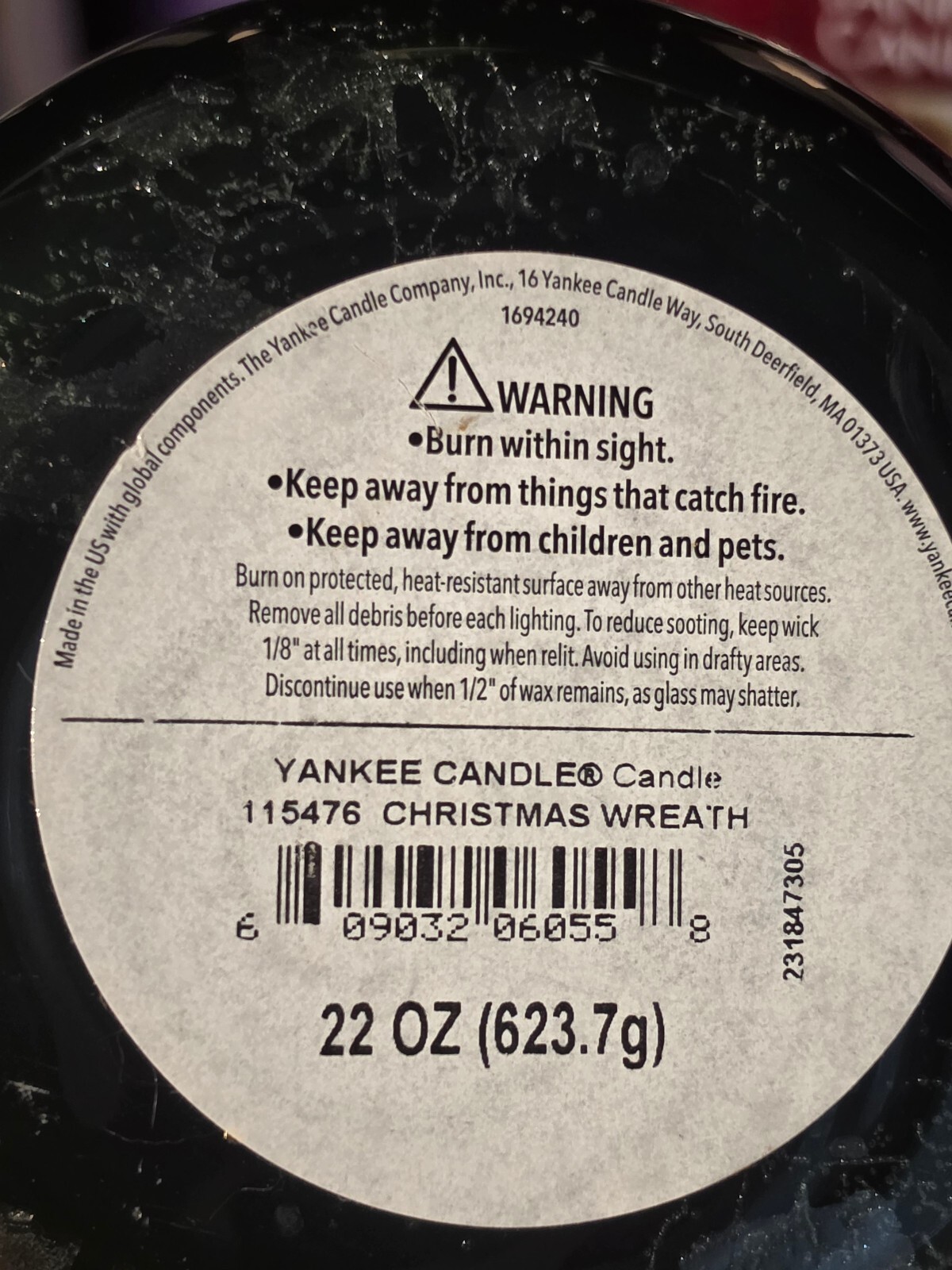 Yankee Candle Christmas Wreath 22 oz Large Jar NEW Pine Balsam Holiday 115476
