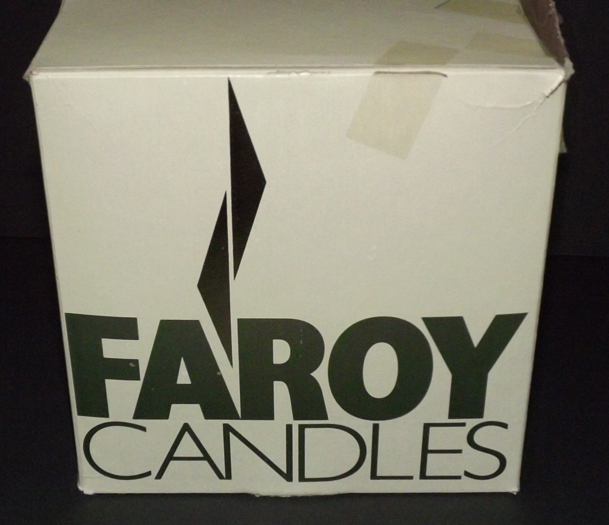 FAROY 3 Wick Pillar Candle 6″ x 6″ White Vanilla Scented New In Original Box