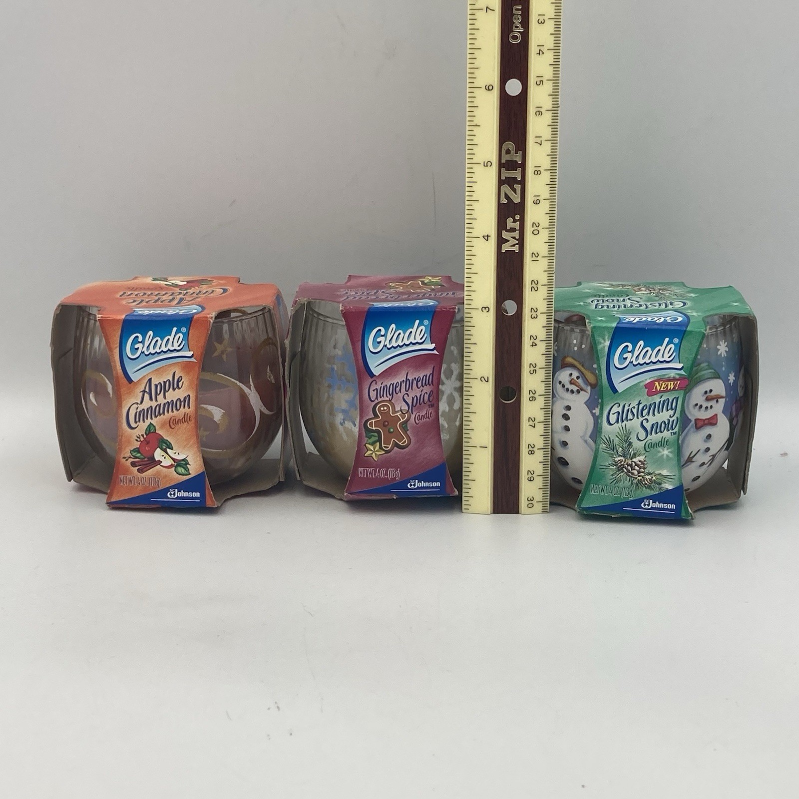 Glade Candle Christmas 2003 Gingerbread Spice Glistening Snow Apple Cinnamon