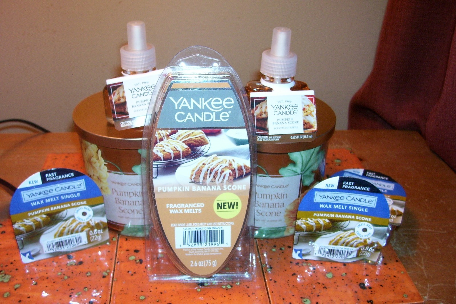 yankee candle 2-14.5oz 3 WICK JARS PUMPKIN BANANA SCONE + REFILL + PKG WAX MELTS